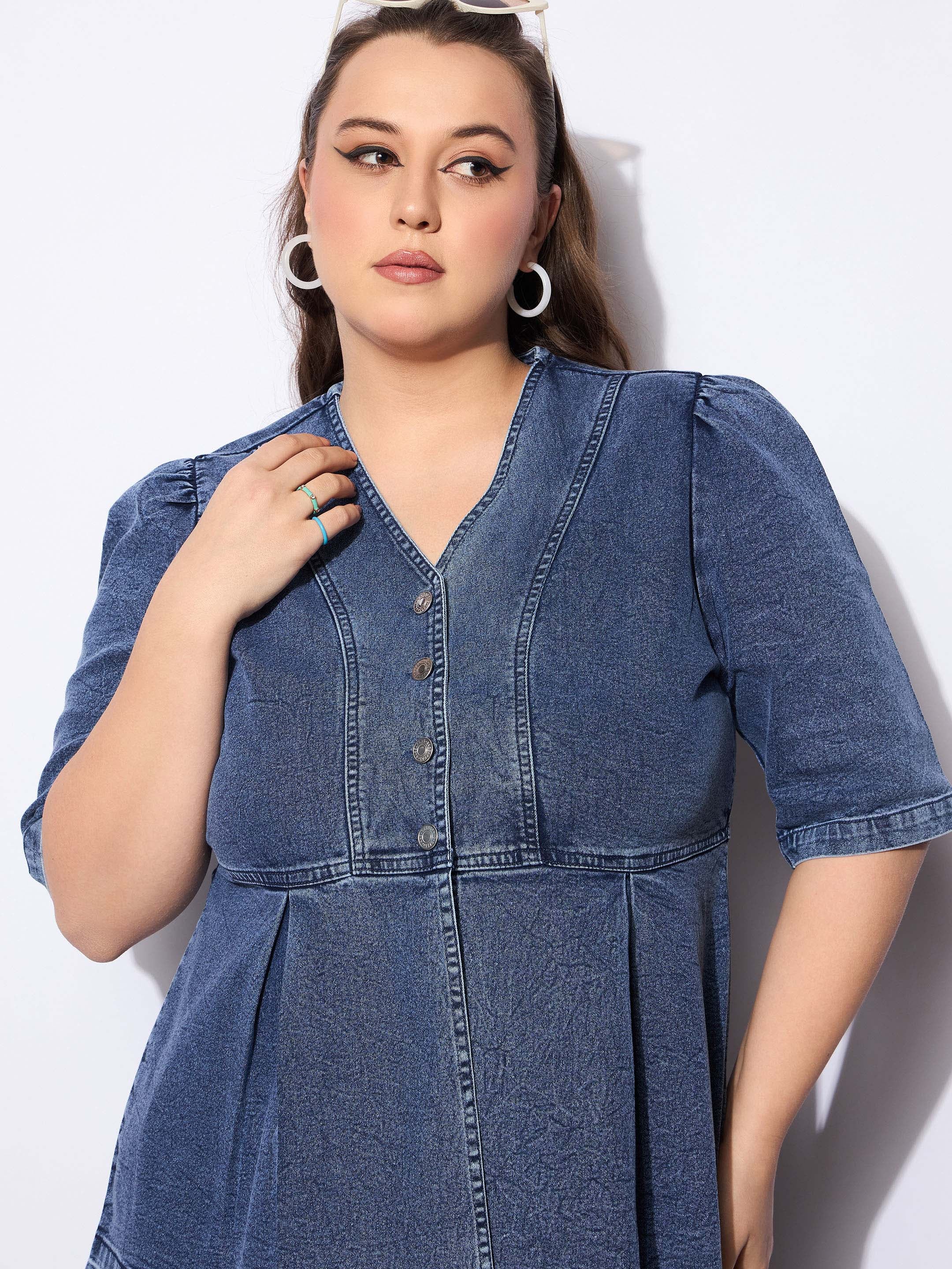 Women's Blue Denim Metal Button Peplum Top With Jeans-SASSAFRAS