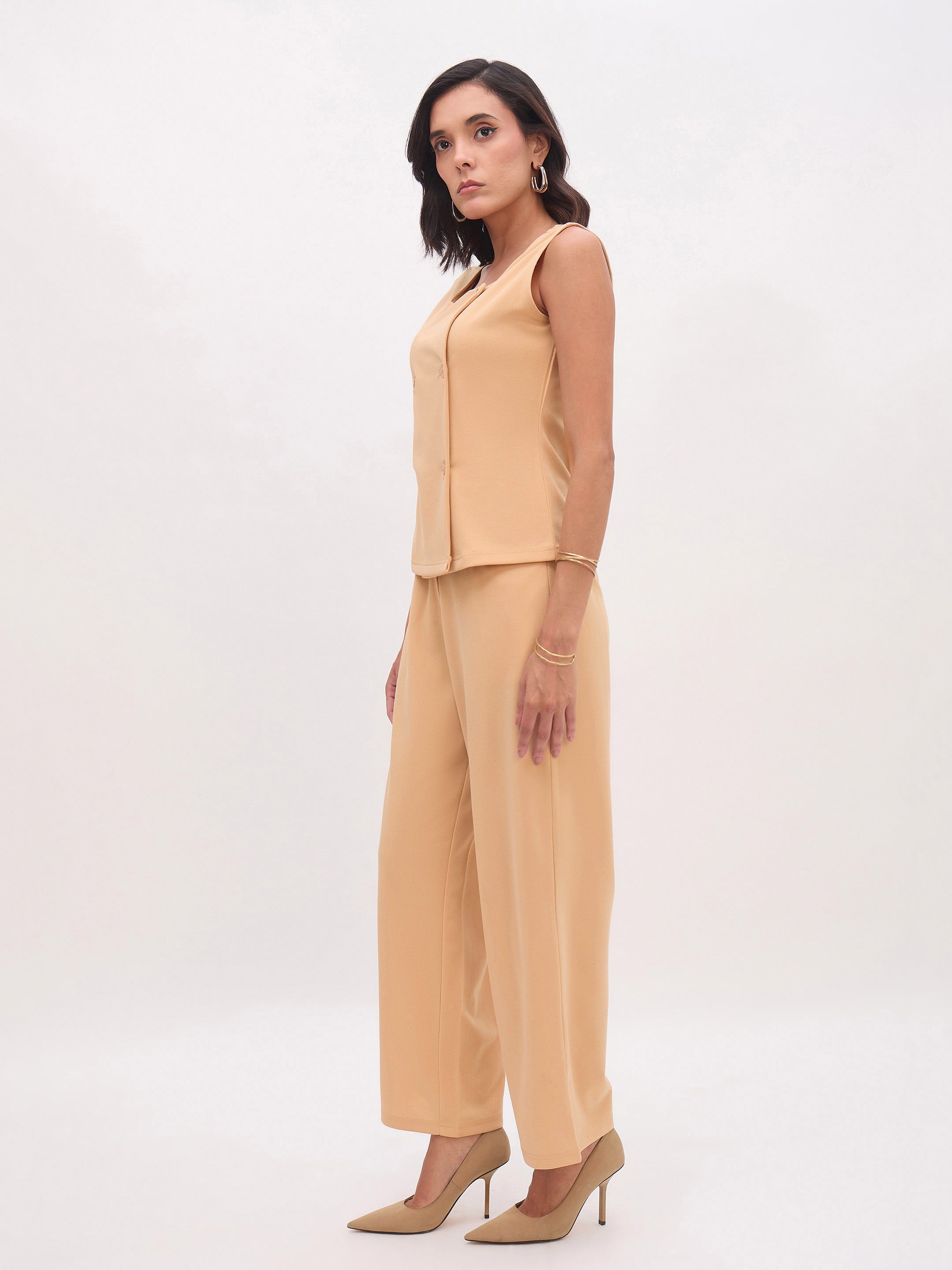 Women's Beige Sleeveless Button Top With Straight Pants