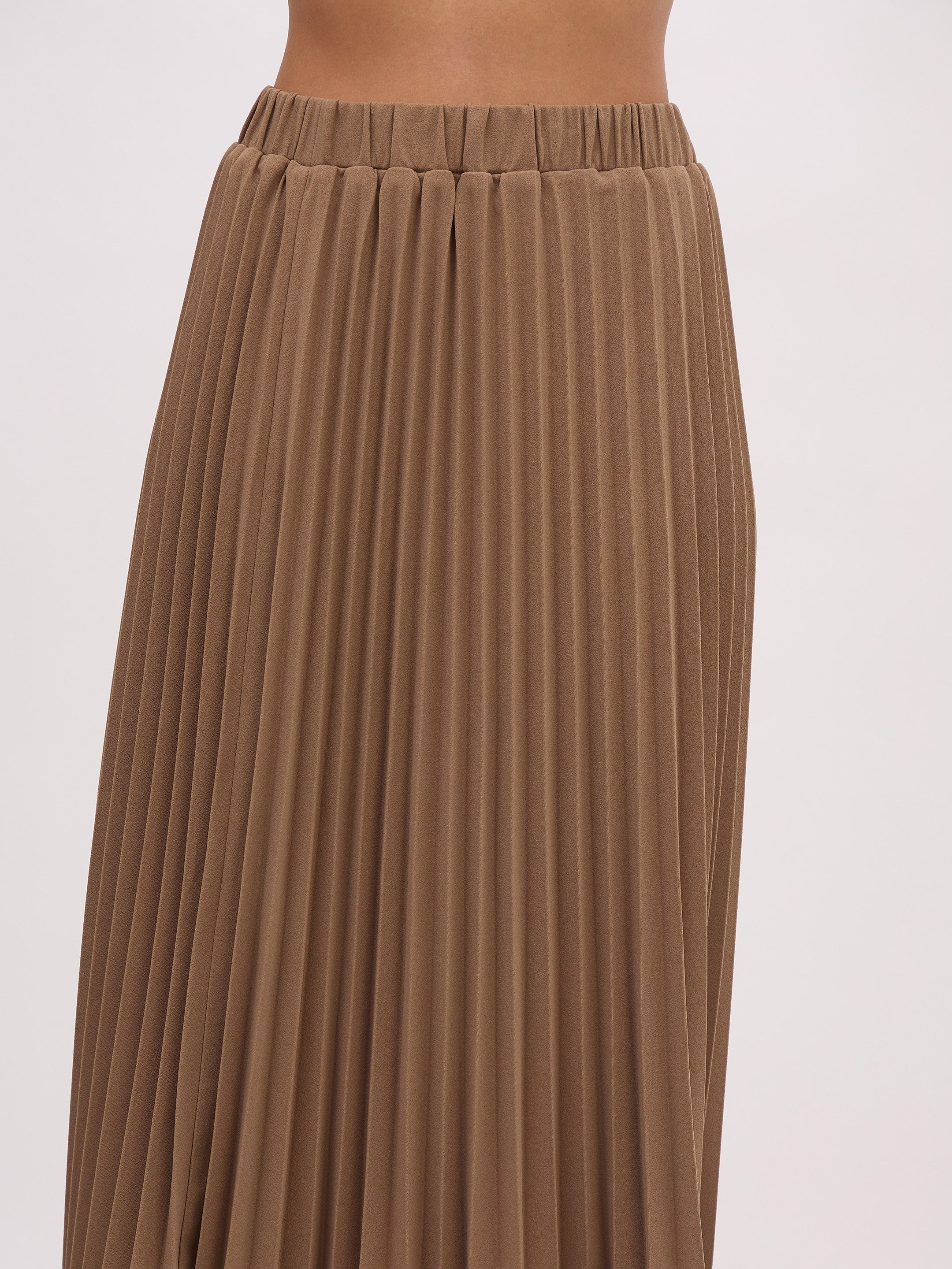 Women's Dark Beige Sleeveless Waistcoat With Midi Skirt