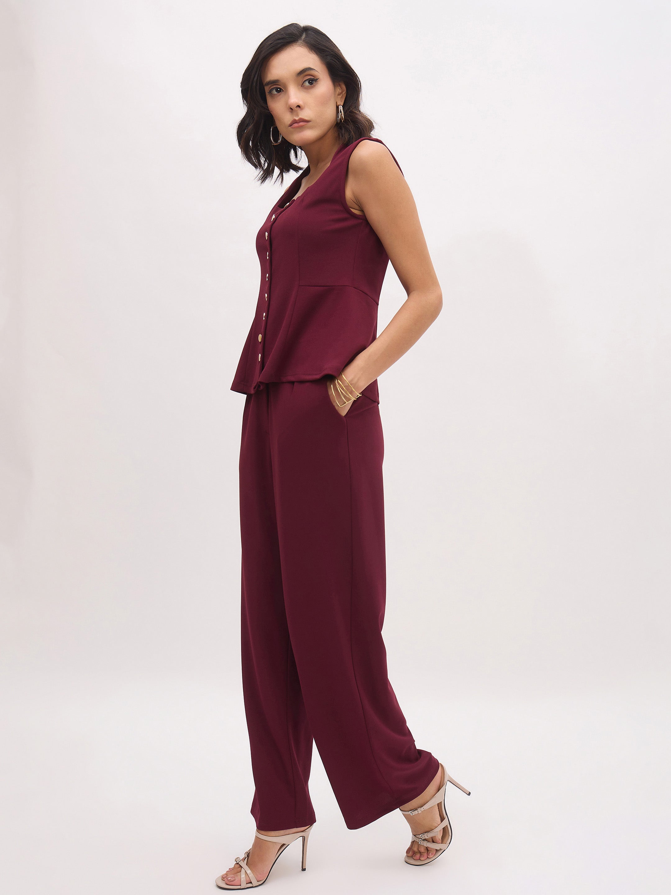 Women's Burgundy Rhombus Neck Top With Cross Pocket Pants
