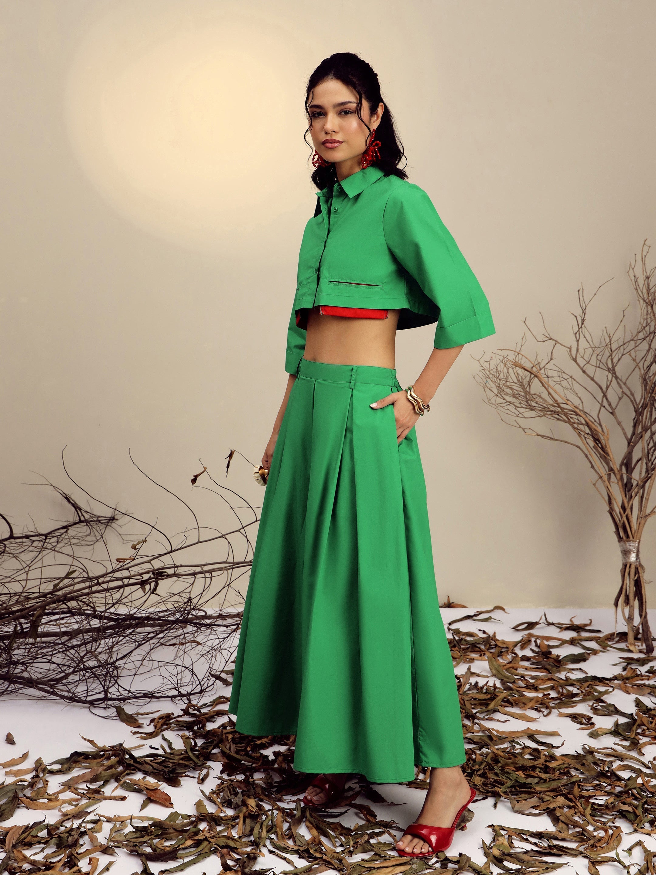 Women's Green Poplin Crop Shirt With Pleated Skirt