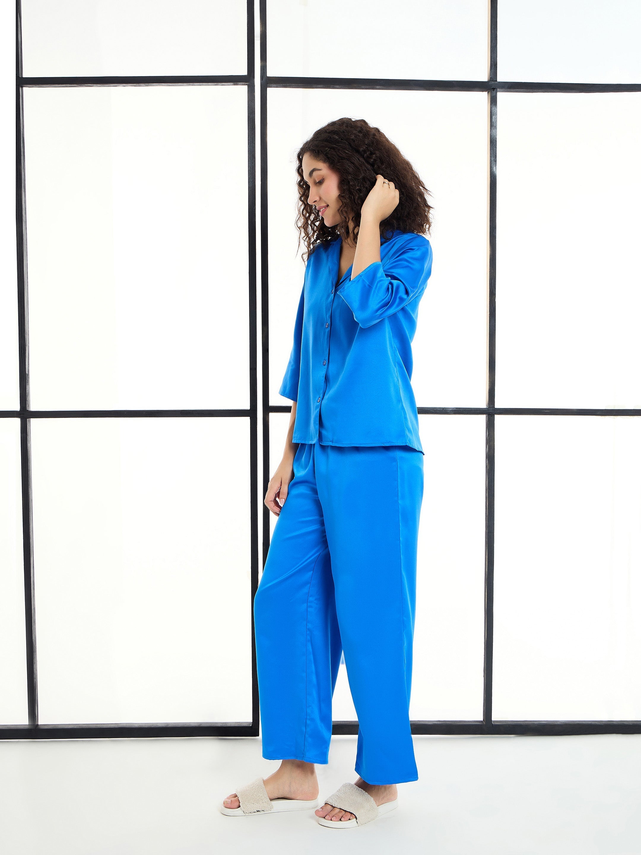 Women's Blue Solid Night Suit - Sassafras