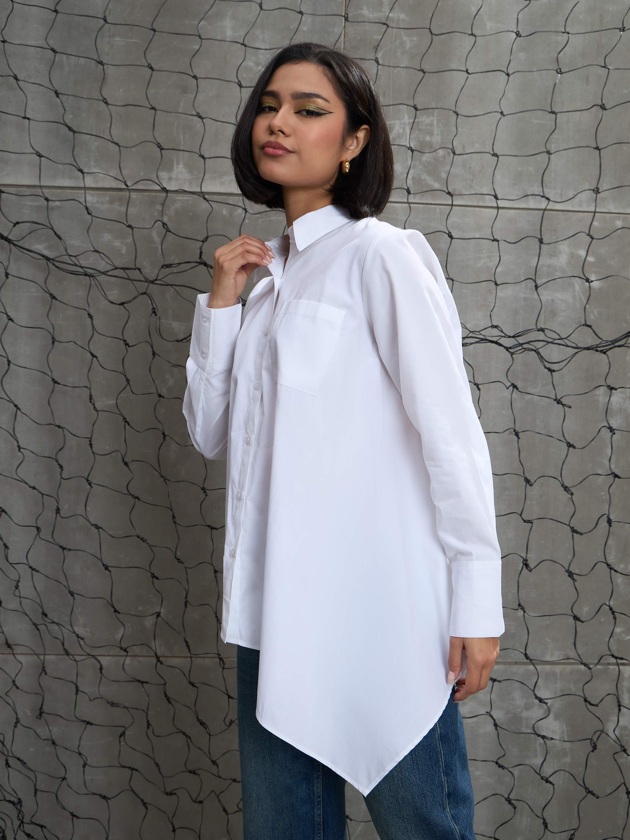 Women's White Poplin Assymetric Hem Shirt-SASSAFRAS