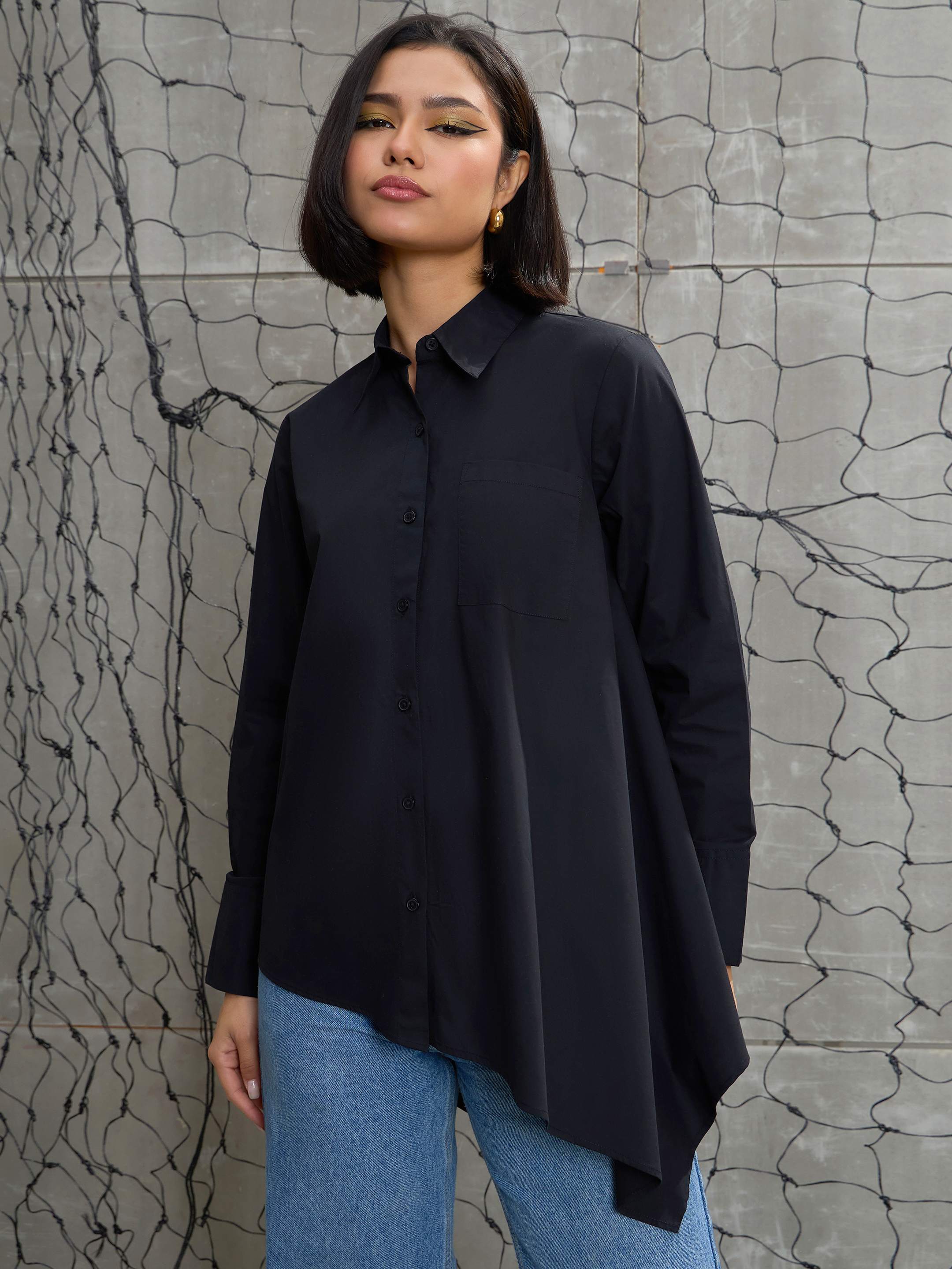 Women's Black Poplin Assymetric Hem Shirt-SASSAFRAS