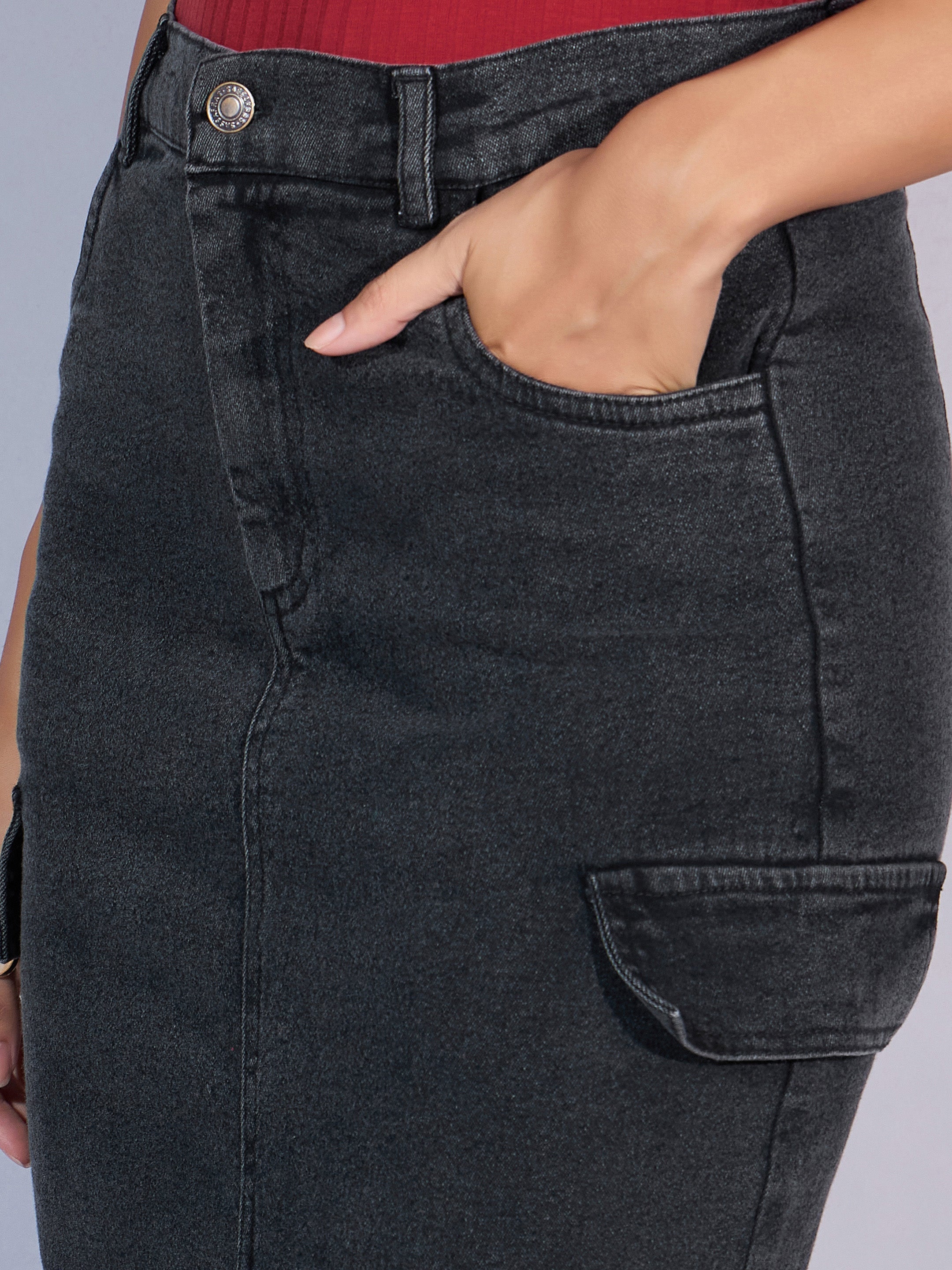 Women's Black Denim Skirt - Sassafras