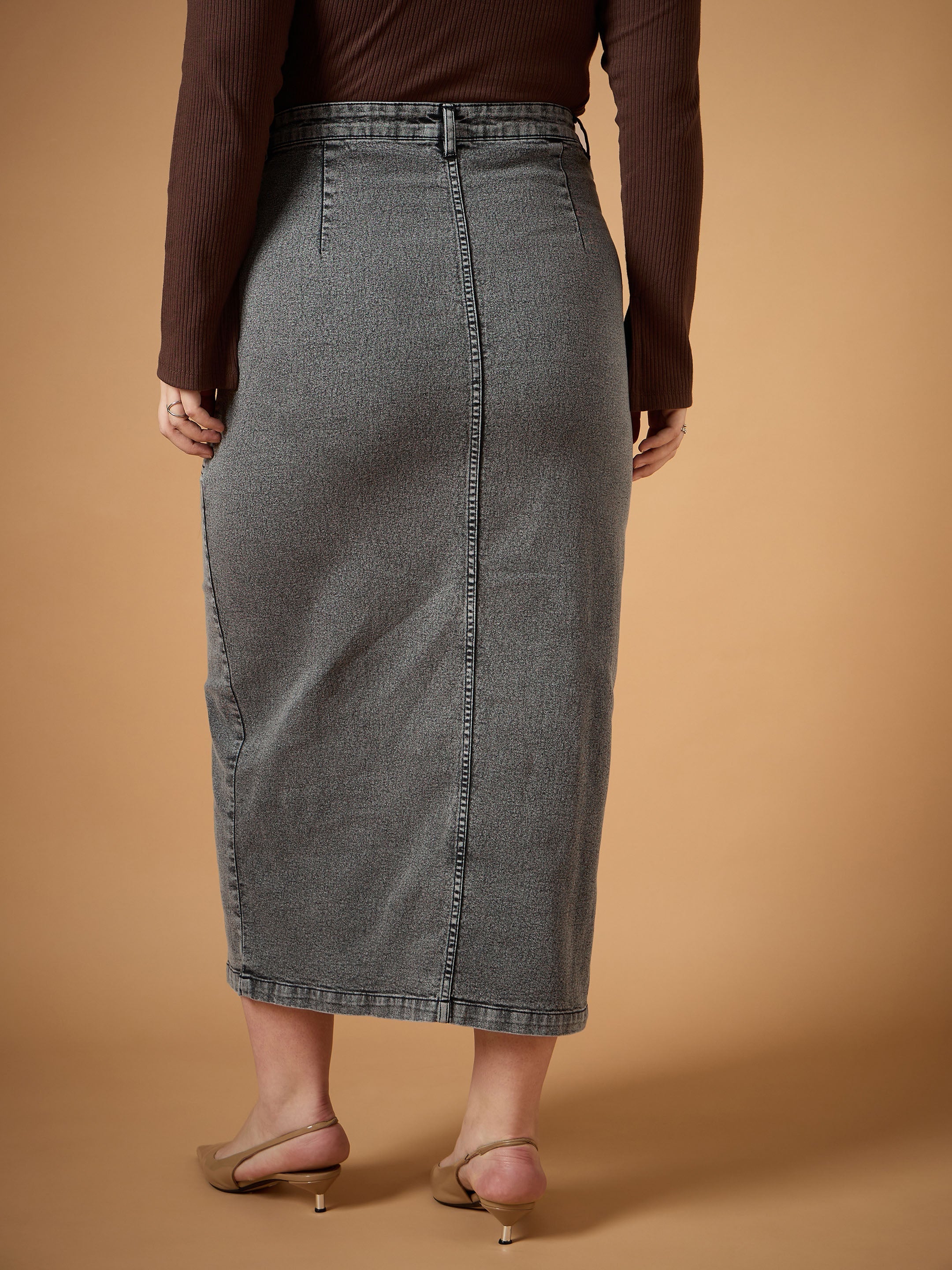 Women's Black Denim Skirt - Sassafras