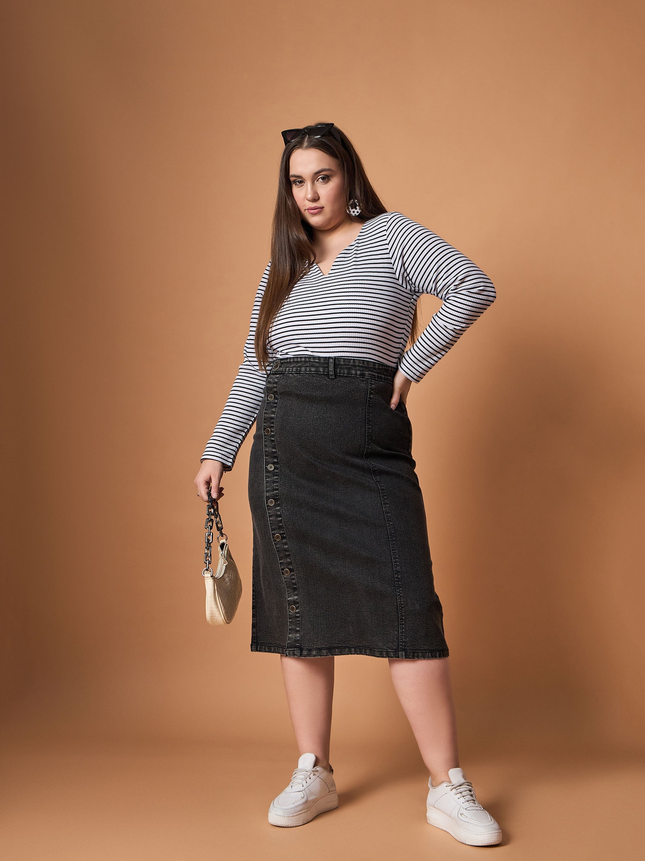 Women's Black Denim Skirt - Sassafras