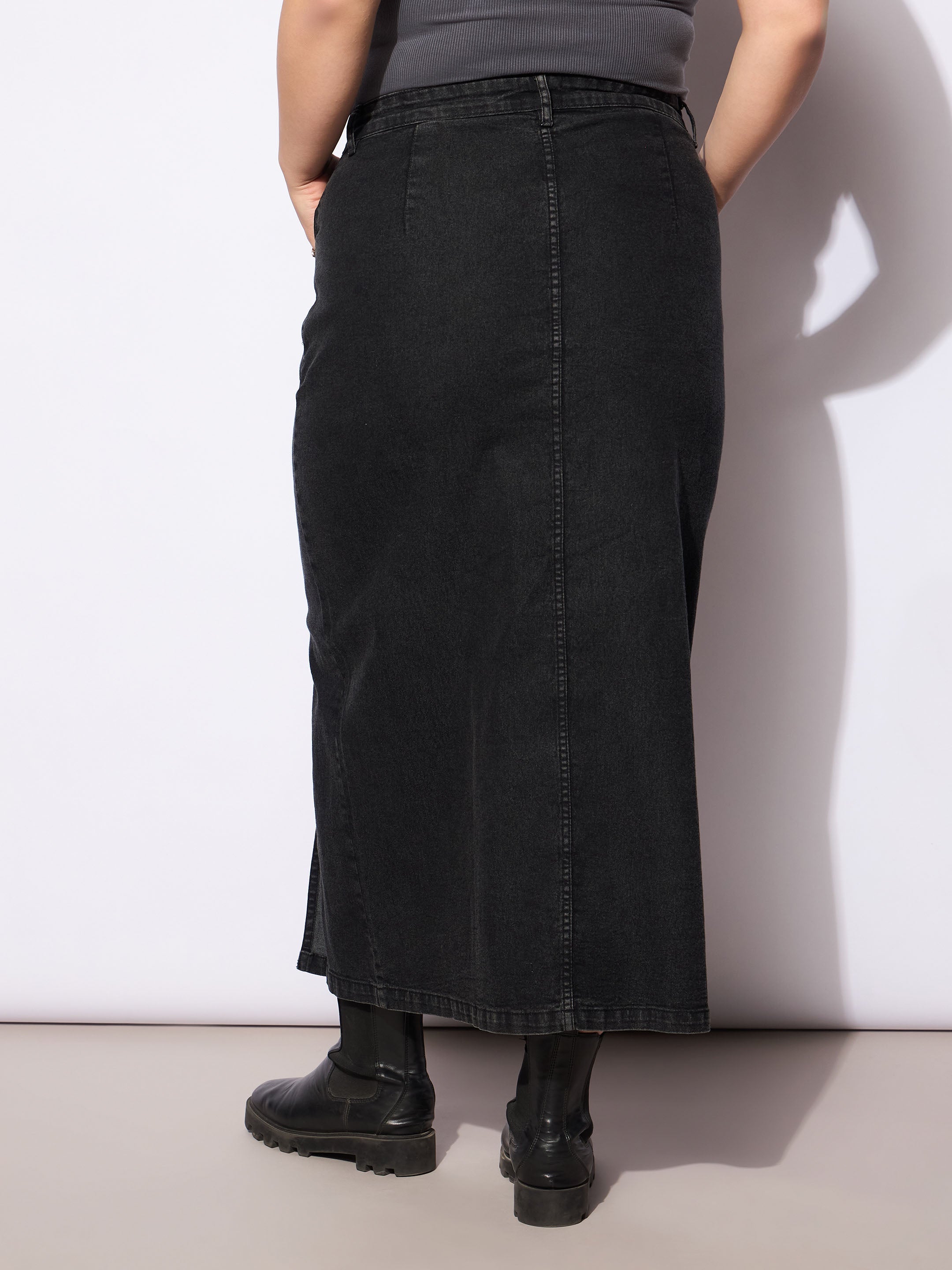 Women's Black Wash Denim Side Slit Skirt-SASSAFRAS