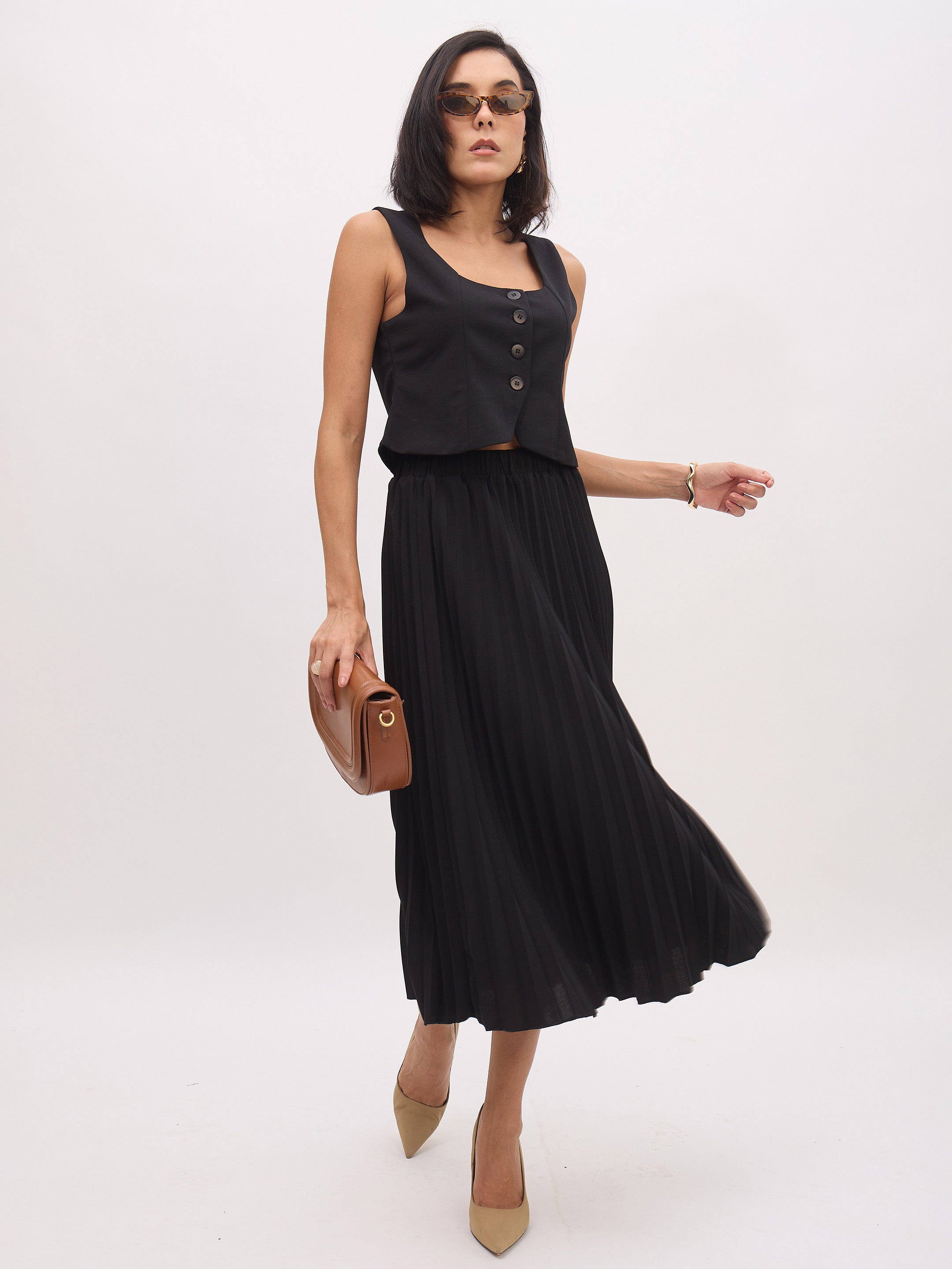 Women's Black Sleeveless Front Button Waistcoat