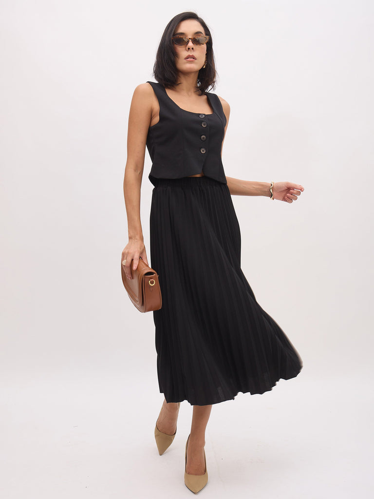 Women's Black Sleeveless Front Button Waistcoat
