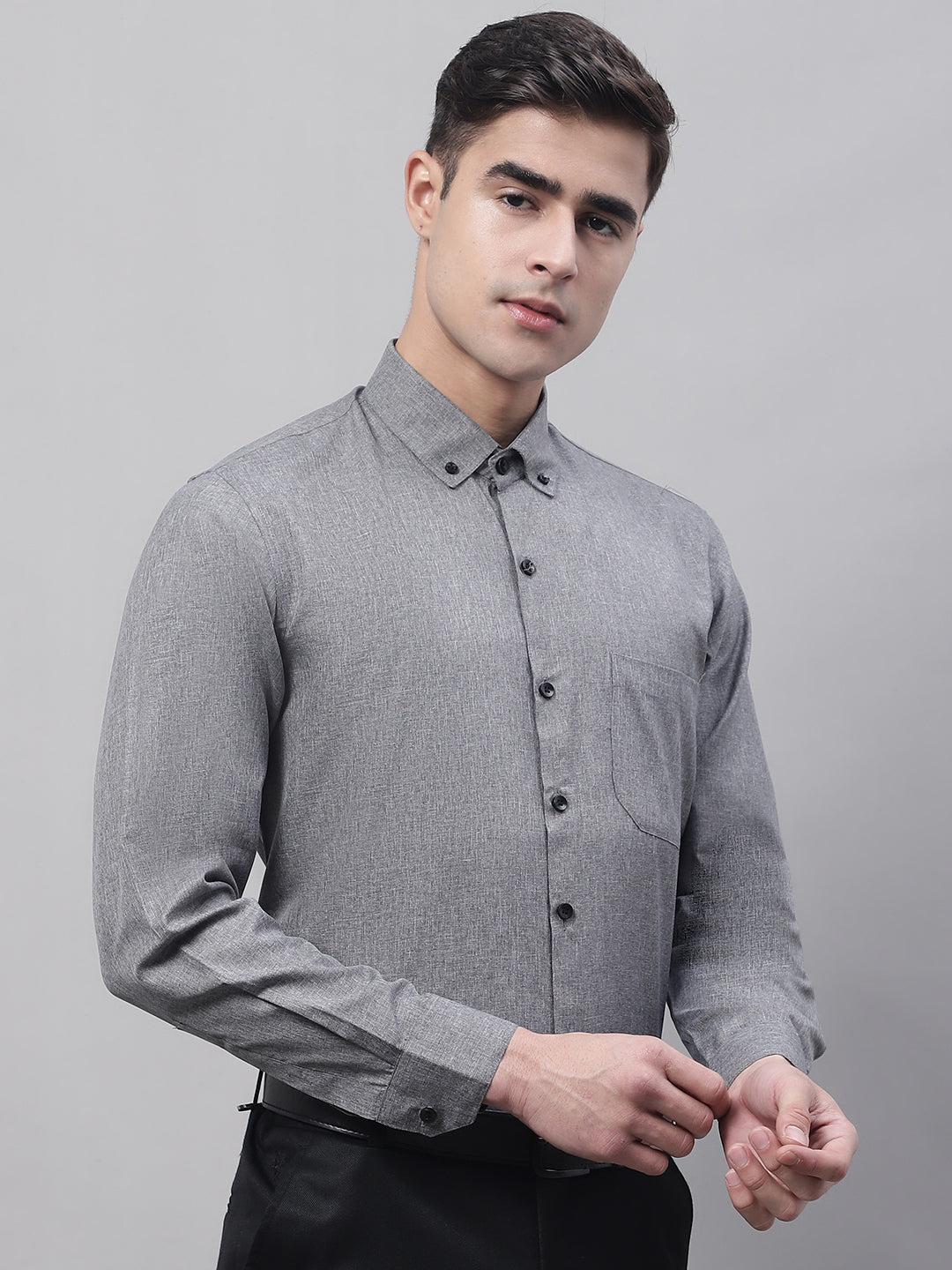 Men's Dark-Grey Cotton Solid Formal Shirt - Taantav