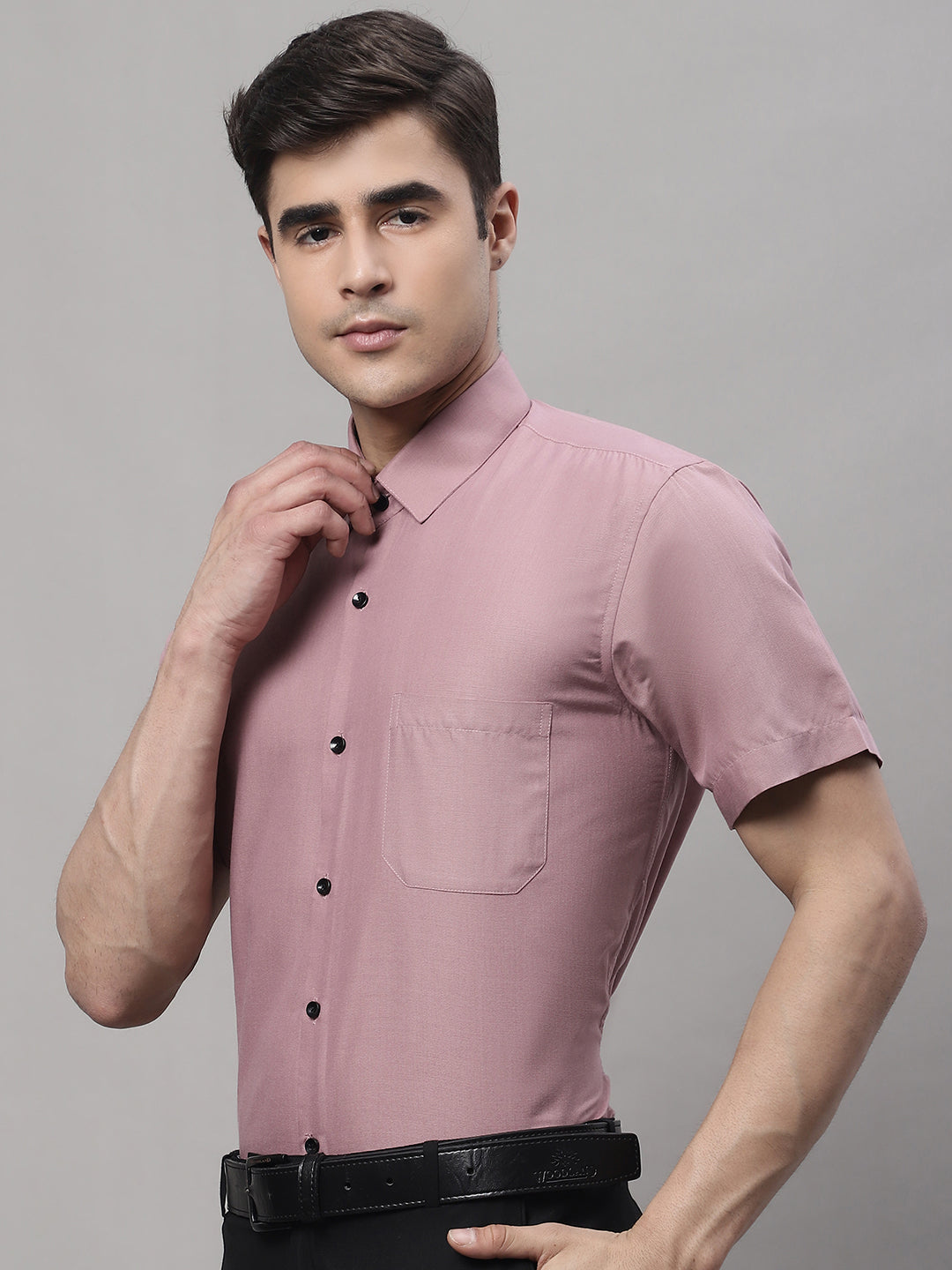 Men's Cotton Half Sleeves Solid Formal Shirts - Taantav