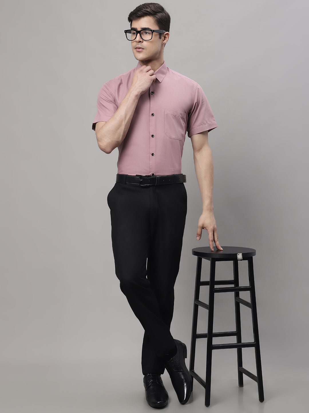 Men's Cotton Half Sleeves Solid Formal Shirts - Taantav