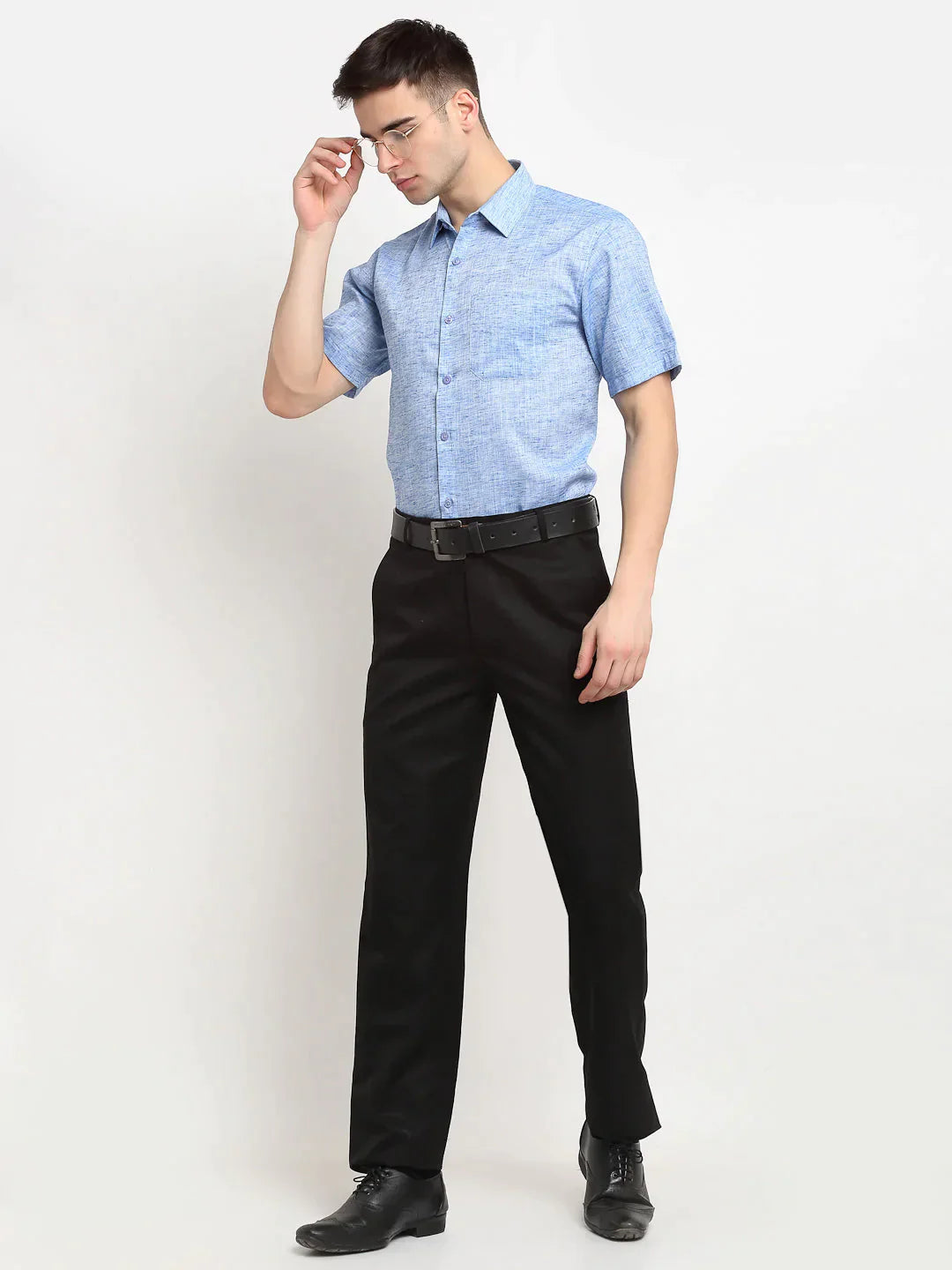 Men's Blue Solid Cotton Half Sleeves Formal Shirt - Taantav