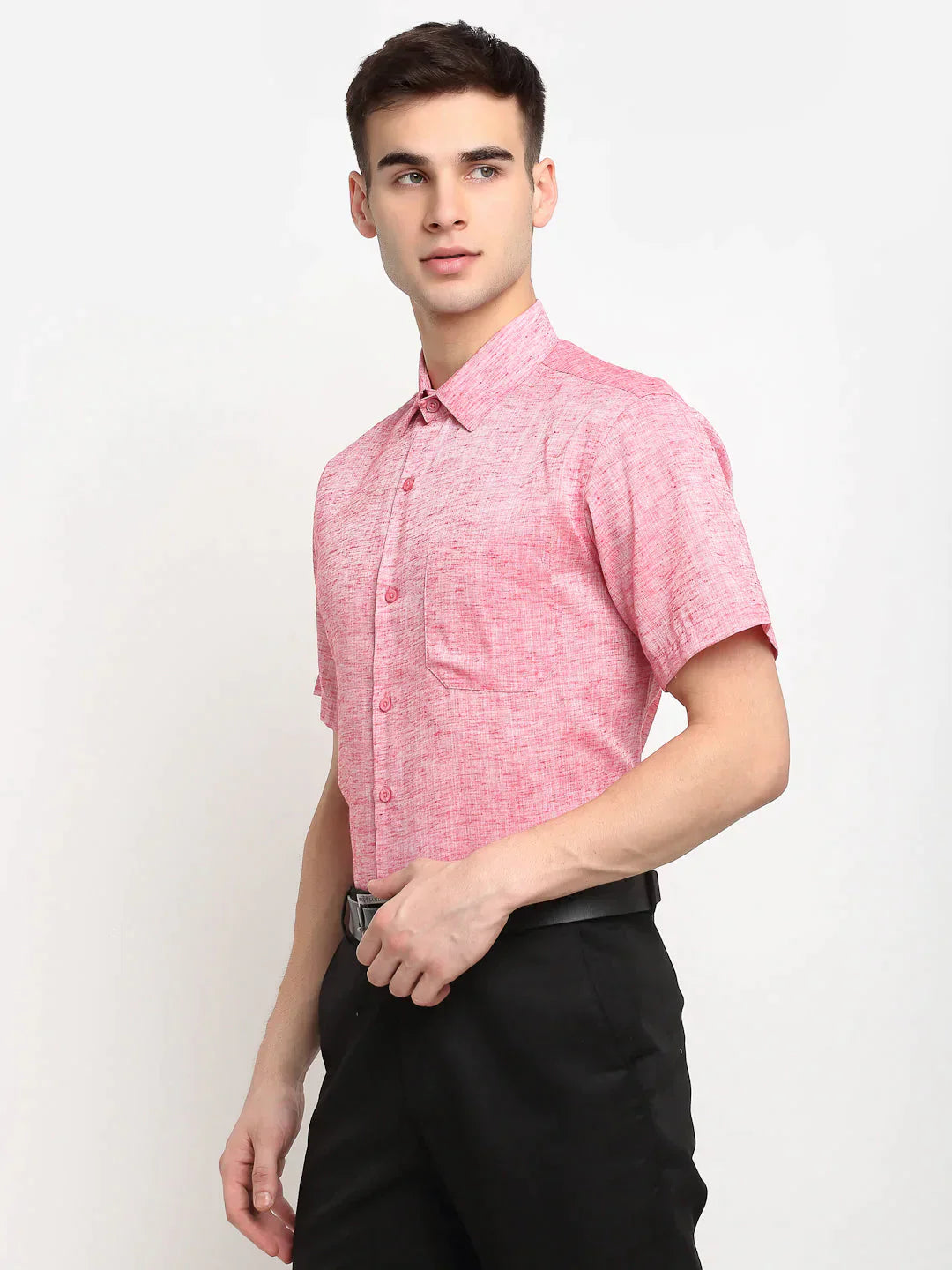 Men's Red Solid Cotton Half Sleeves Formal Shirt - Taantav