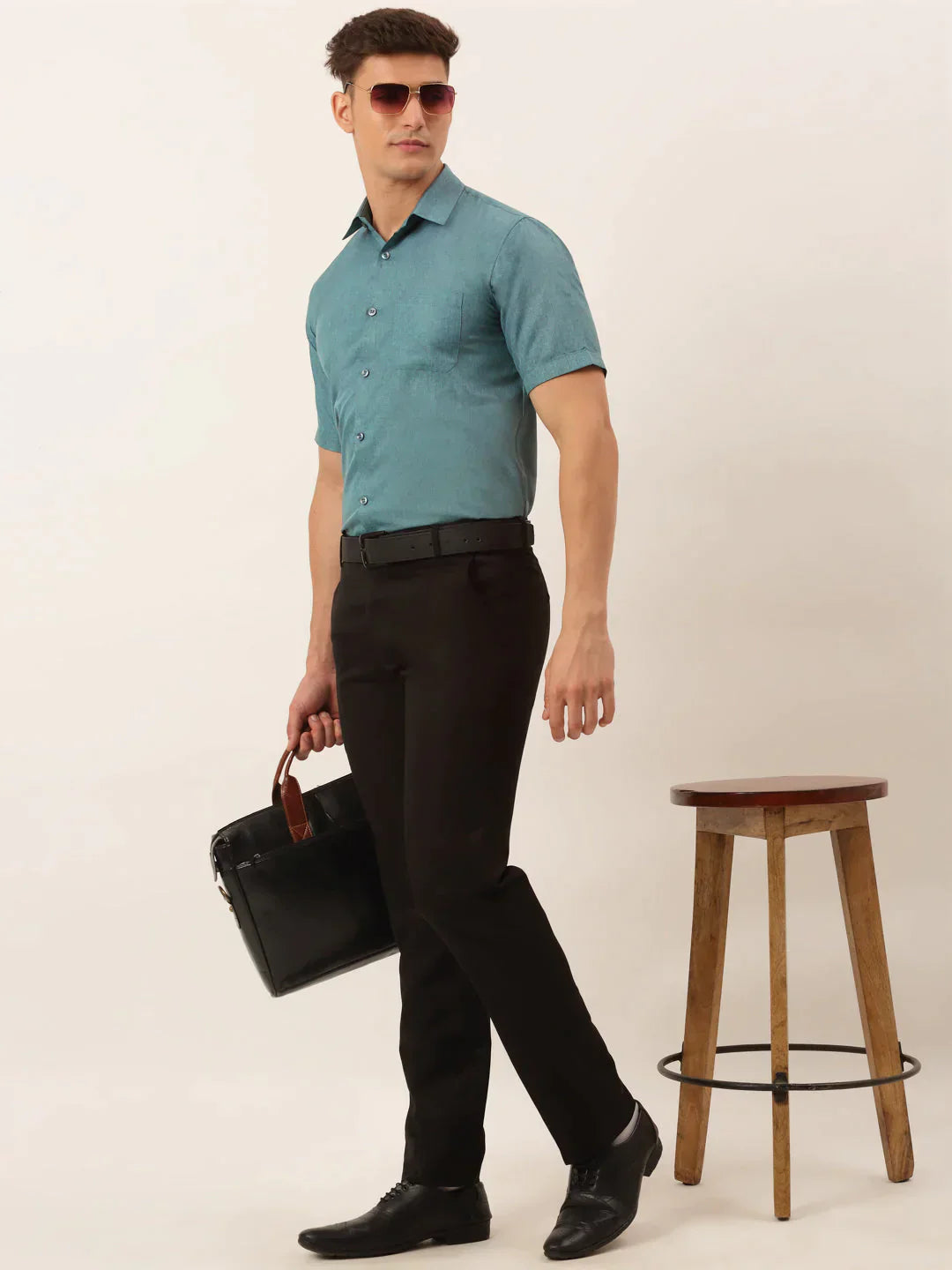 Men's Cotton Solid Half Sleeve Formal Shirts - Taantav