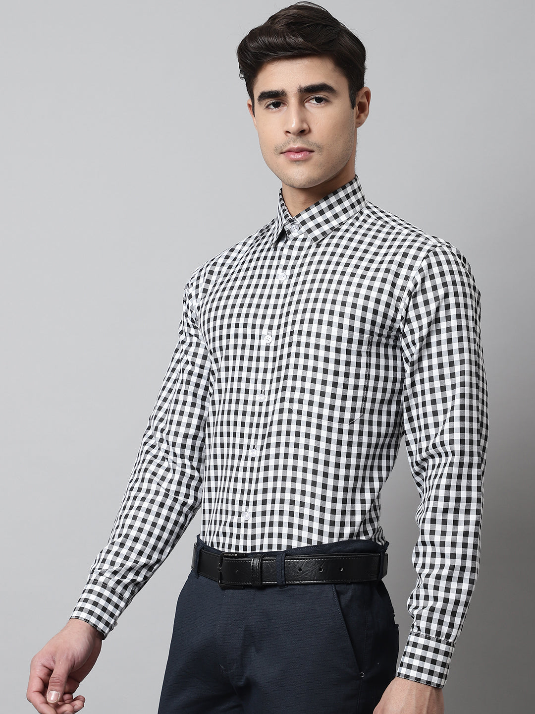 Men's Black Checks Pure Cotton Formal Shirt - Taantav