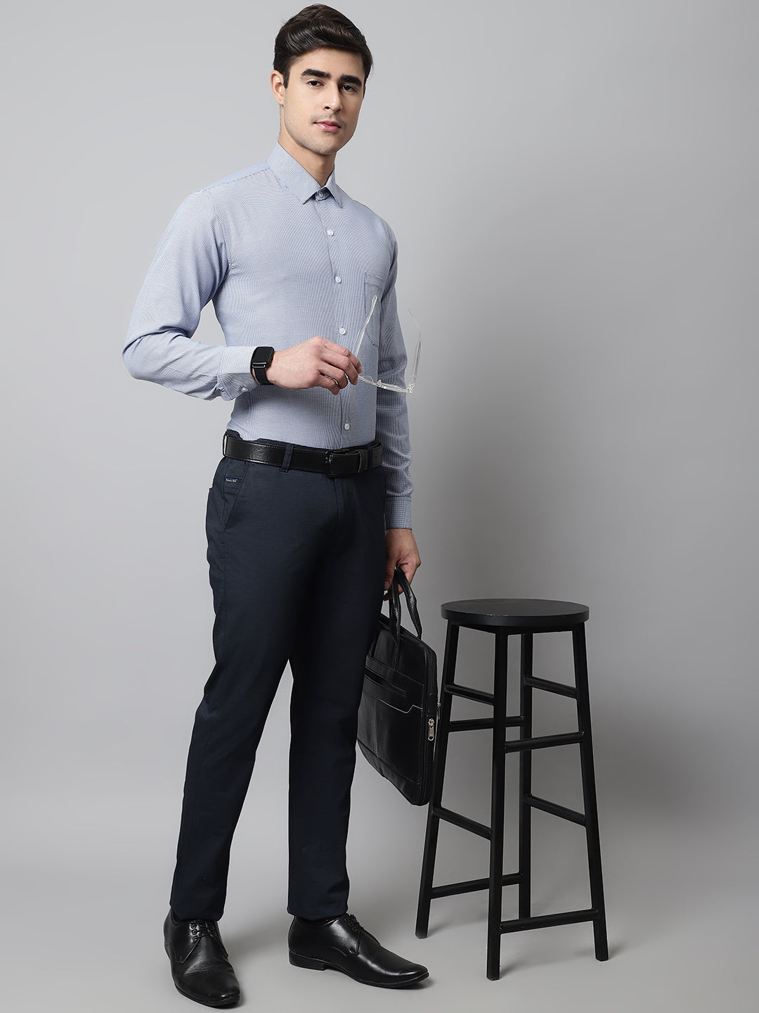 Men's Blue Checks Pure Cotton Formal Shirt - Taantav