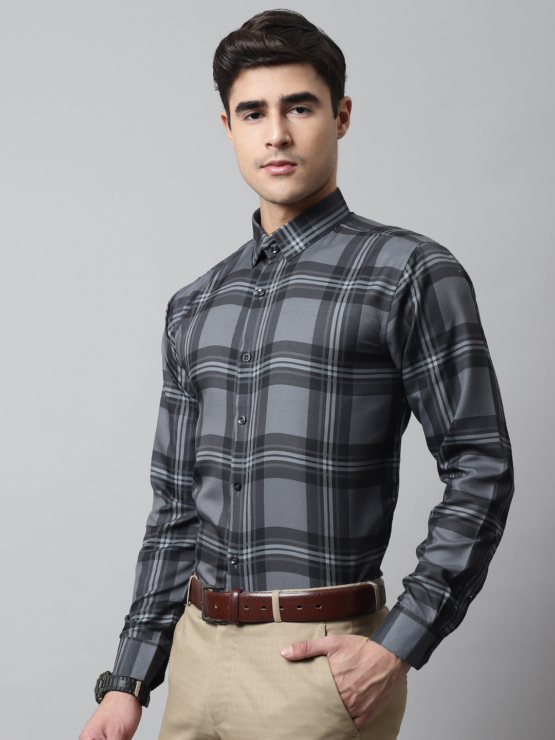 Men's Charcoal Grey Checks Regular Fit Cotton Formal Shirt - Taantav