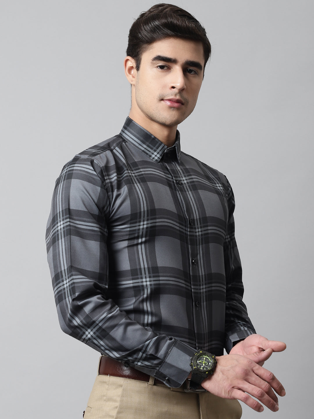 Men's Charcoal Grey Checks Regular Fit Cotton Formal Shirt - Taantav