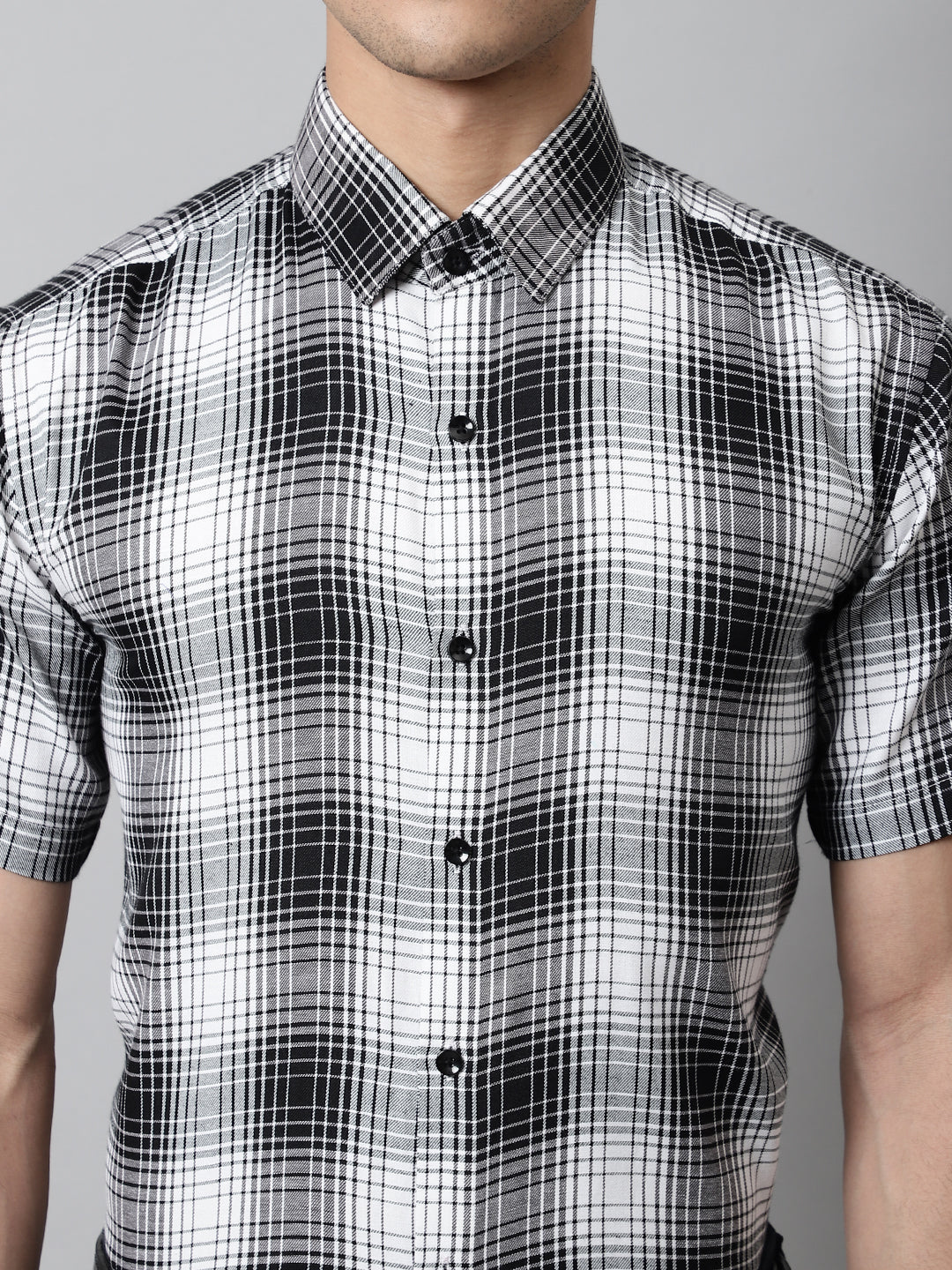 Men's Black Checks Regular Fit Cotton Formal Shirt - Taantav