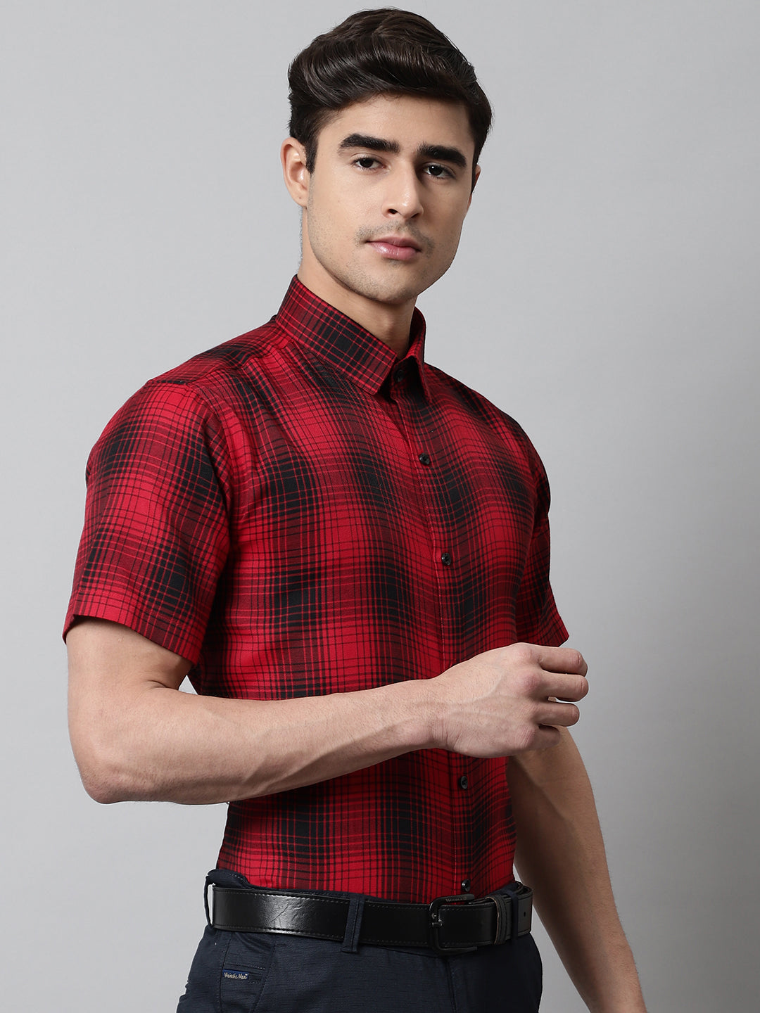 Men's Red Checks Regular Fit Cotton Formal Shirt - Taantav