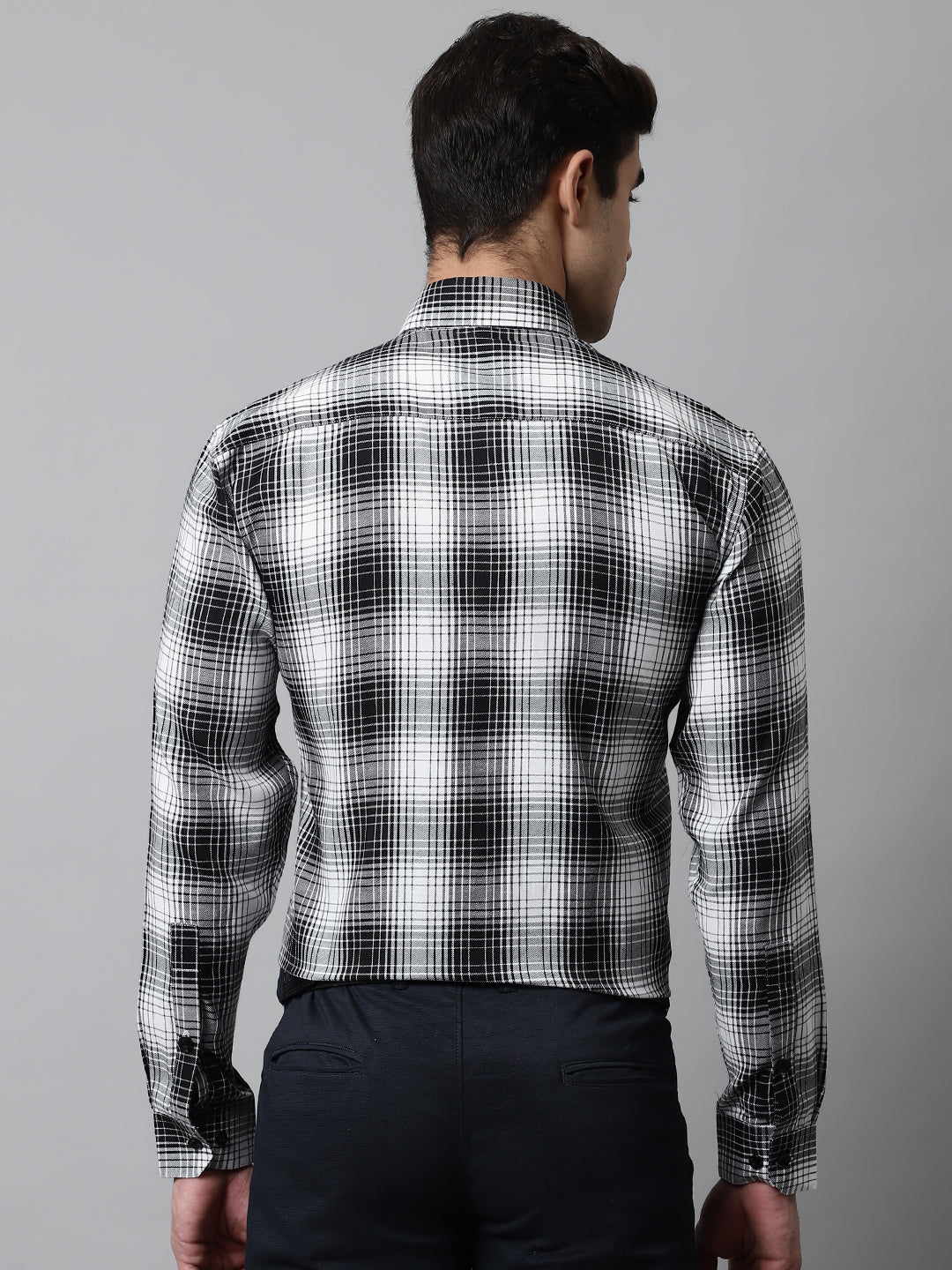 Men's Black Checks Regular Fit Cotton Formal Shirt - Taantav