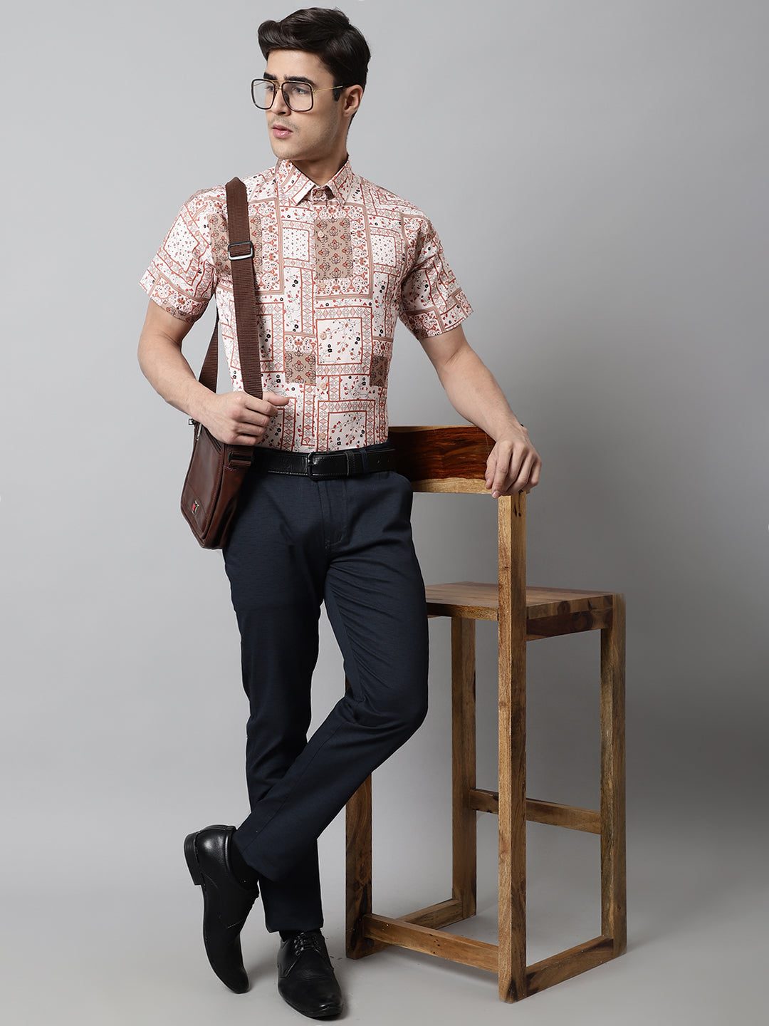 Men's Peach Classic Printed Formal Shirt - Taantav