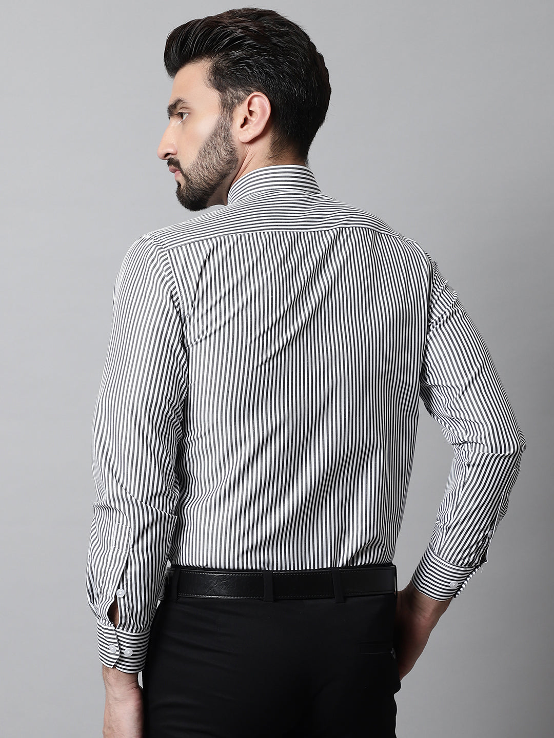 Men's Black & White Regular Fit Striped Formal Shirt - Taantav