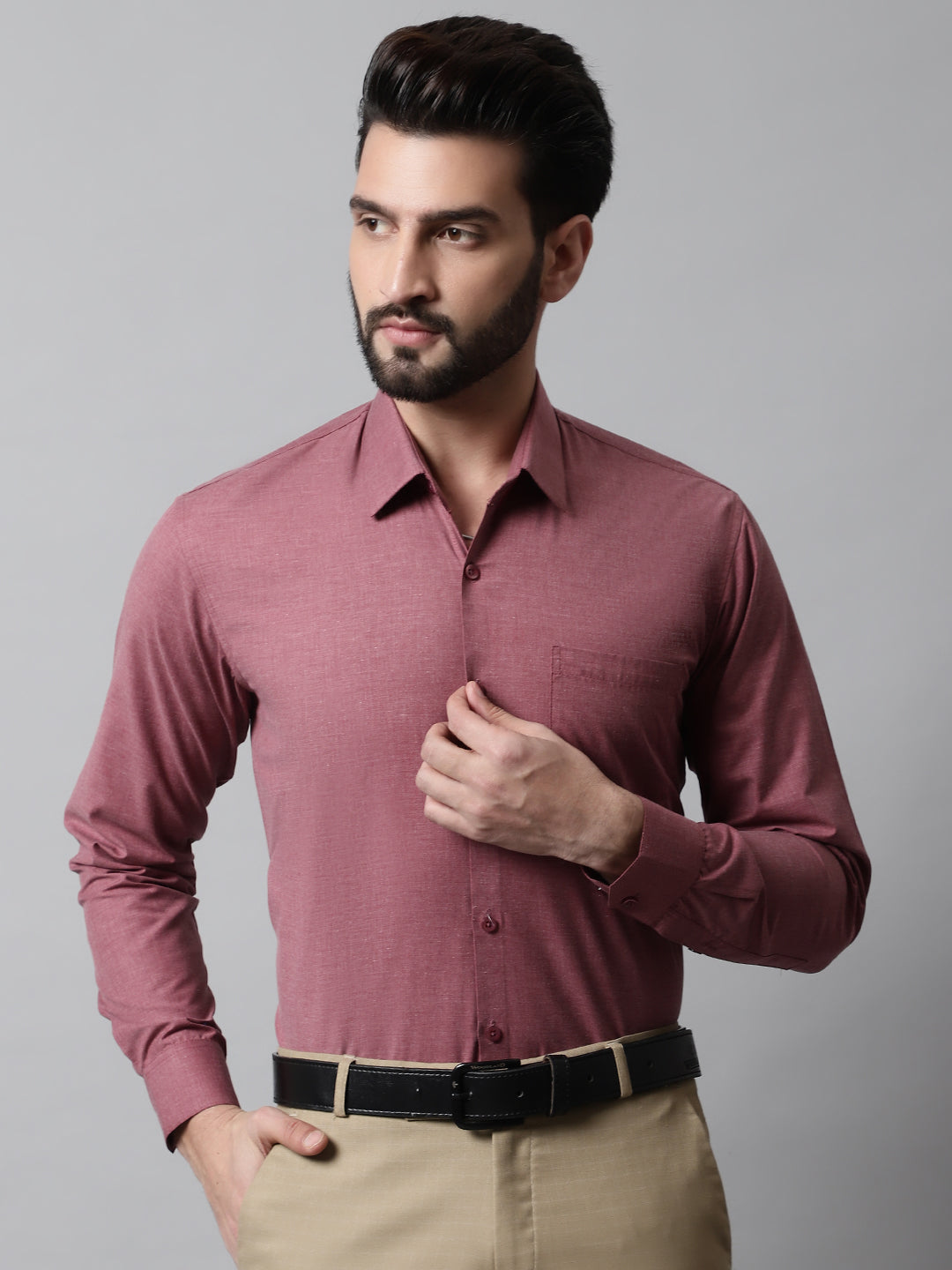 Men's Maroon Classic Slim Fit Solid Formal Shirt - Taantav