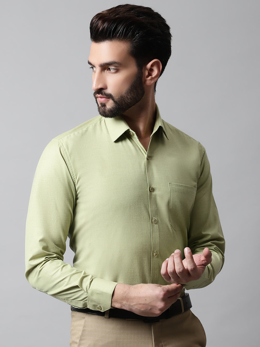 Men's Pista Green Classic Slim Fit Solid Formal Shirt - Taantav