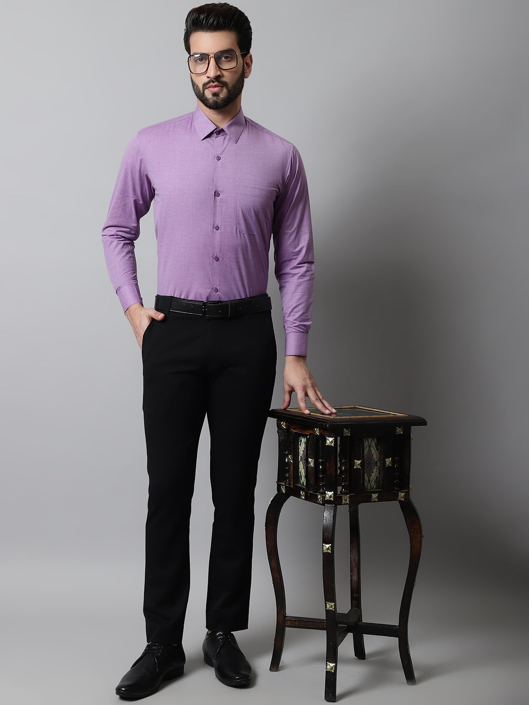 Men's Purple Classic Slim Fit Solid Formal Shirt - Taantav