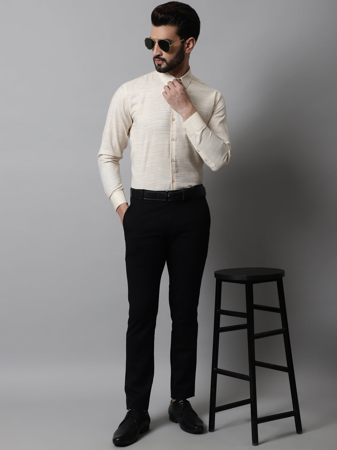 Men's Cream Cotton Classic Formal Shirt - Taantav