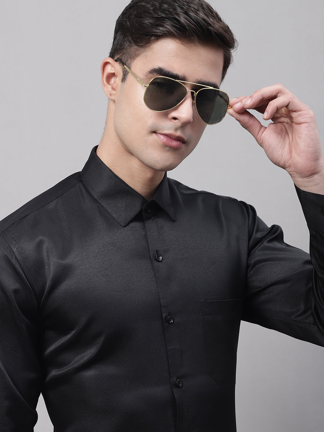 Men's Black Dobby Textured Formal Shirt - Taantav