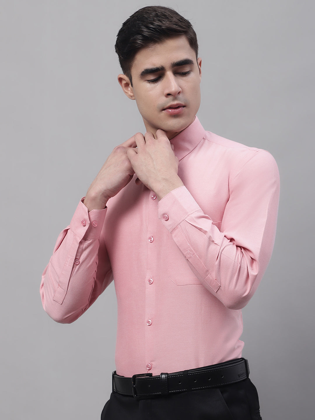 Men's Coral Cotton Solid Formal Shirt - Taantav