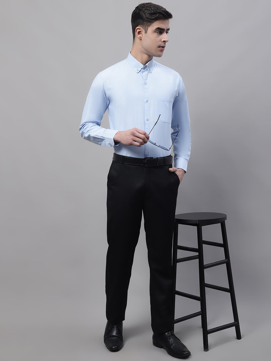 Men's Sky Blue Cotton Solid Formal Shirt - Taantav