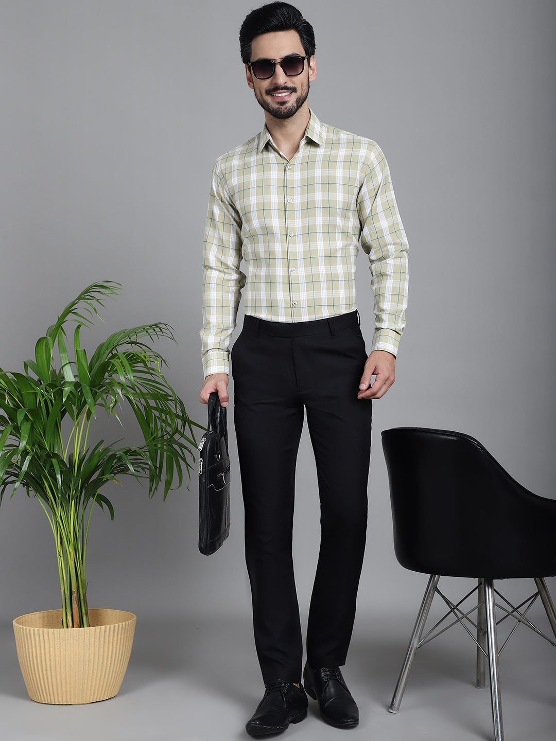 Men's Checked Formal Shirt - Taantav