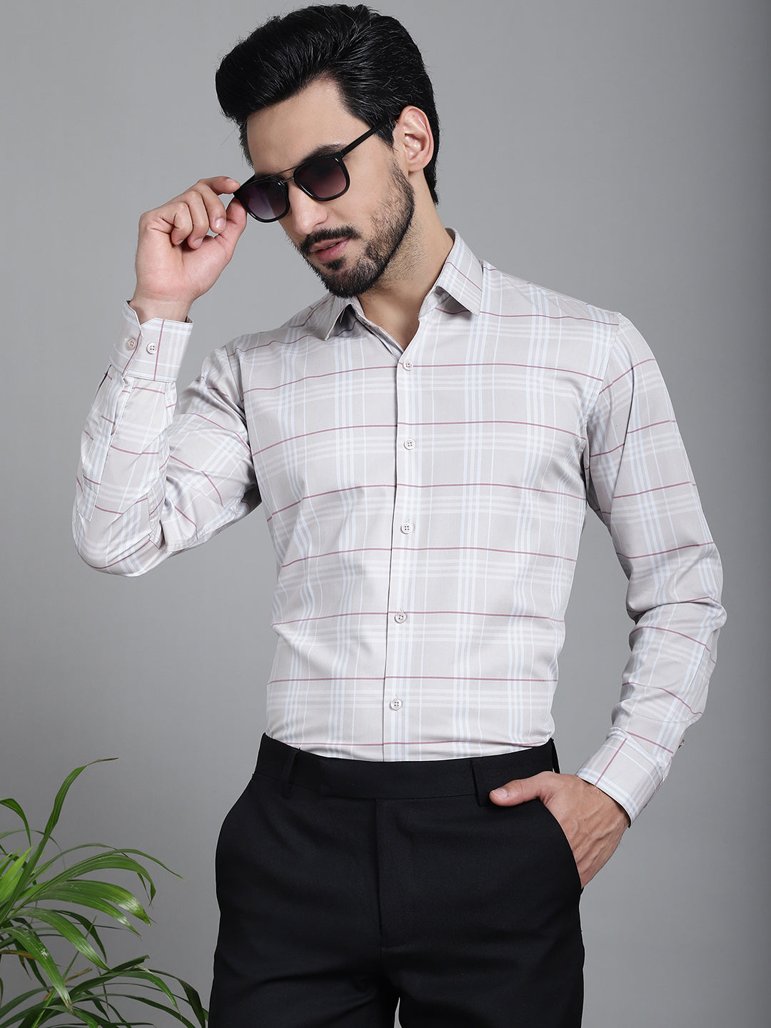 Men's Checked Formal Shirt - Taantav