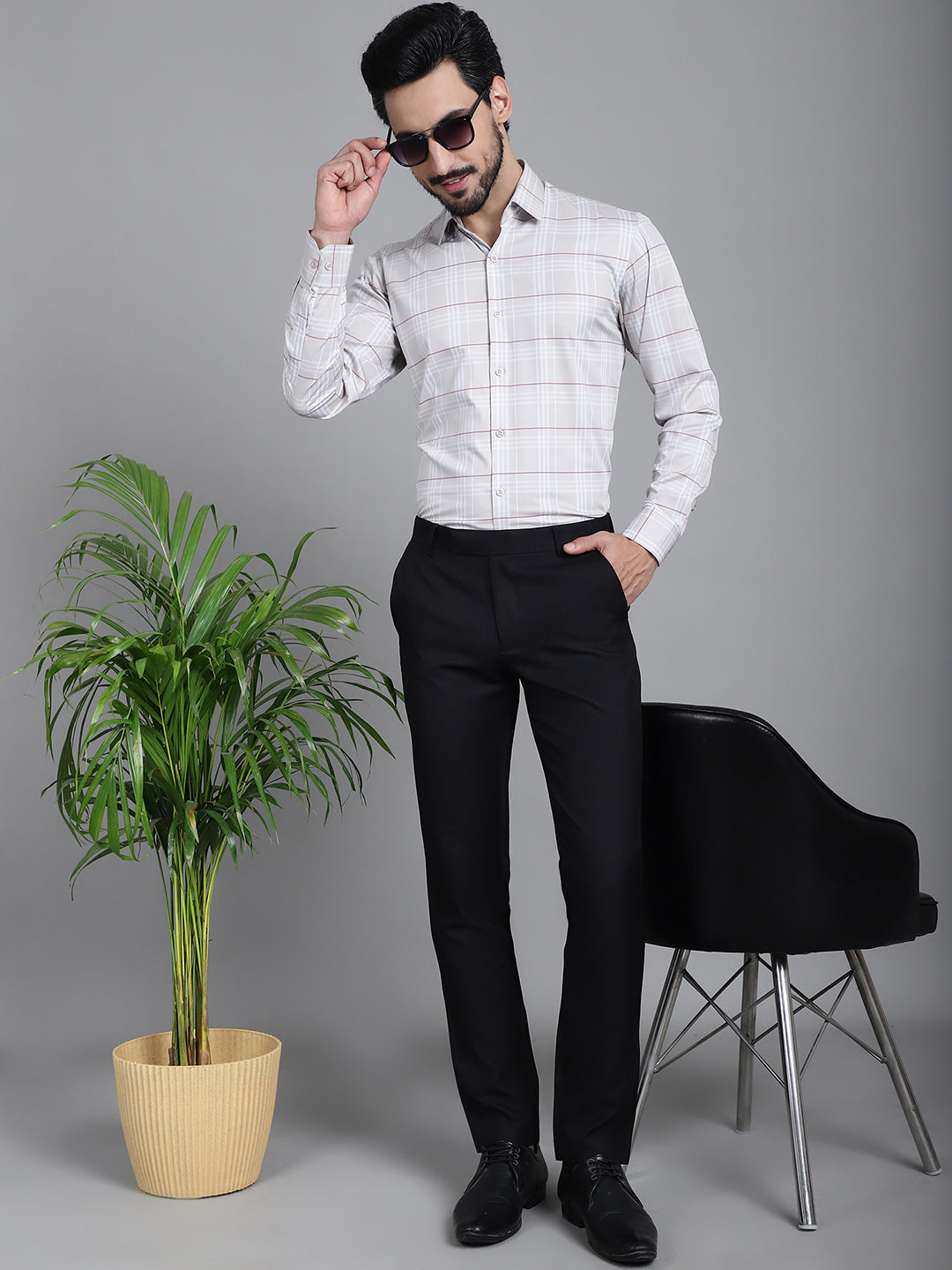 Men's Checked Formal Shirt - Taantav