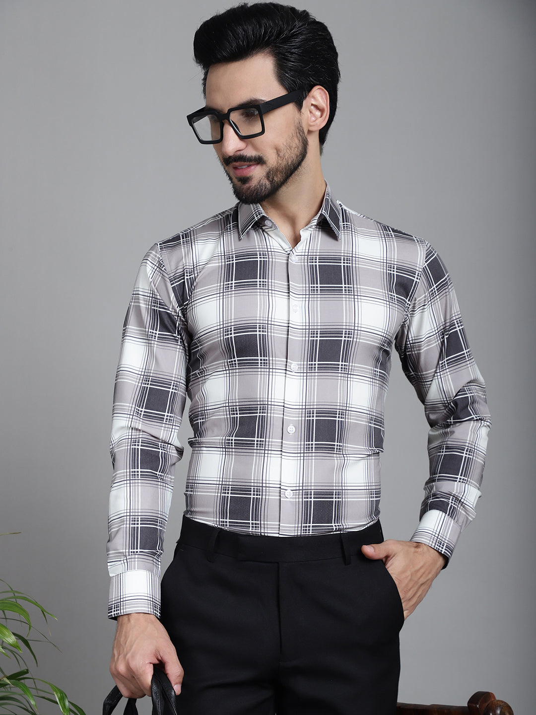 Men's Checked Formal Shirt - Taantav