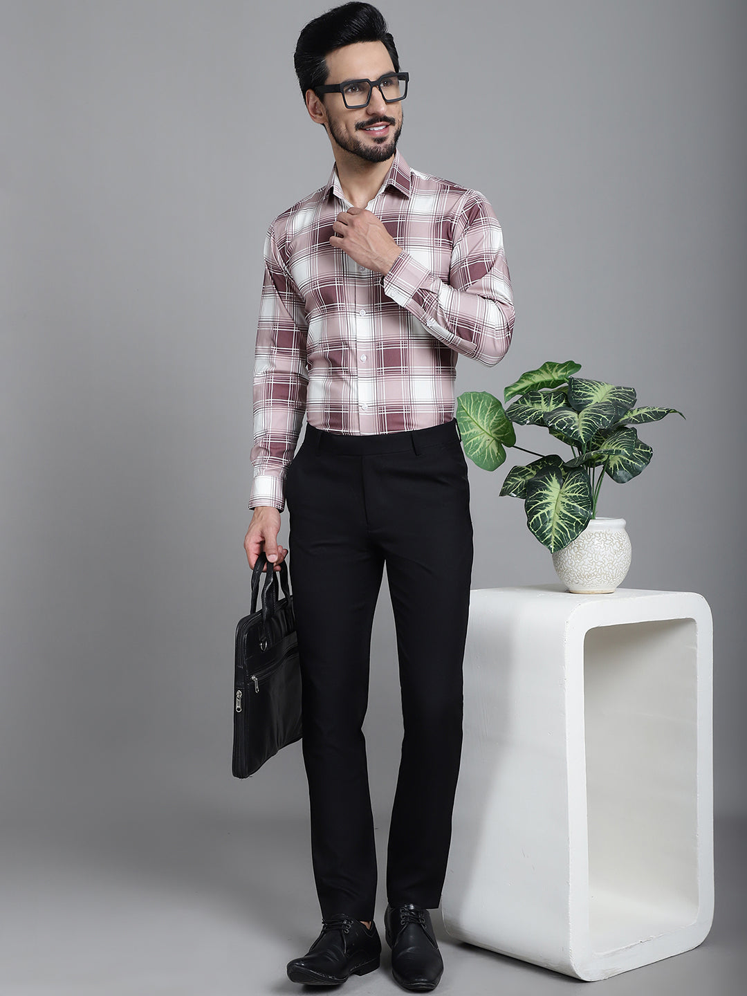 Men's Checked Formal Shirt - Taantav