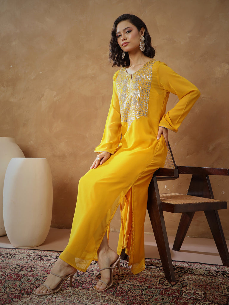 Women's Yellow Embroidered Round Neck Abaya Dress