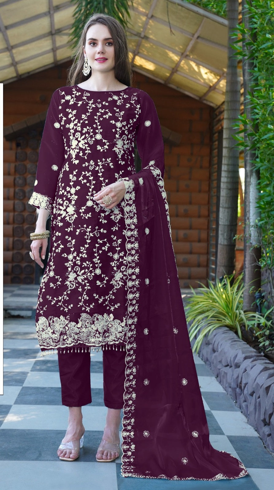 Color_maroon