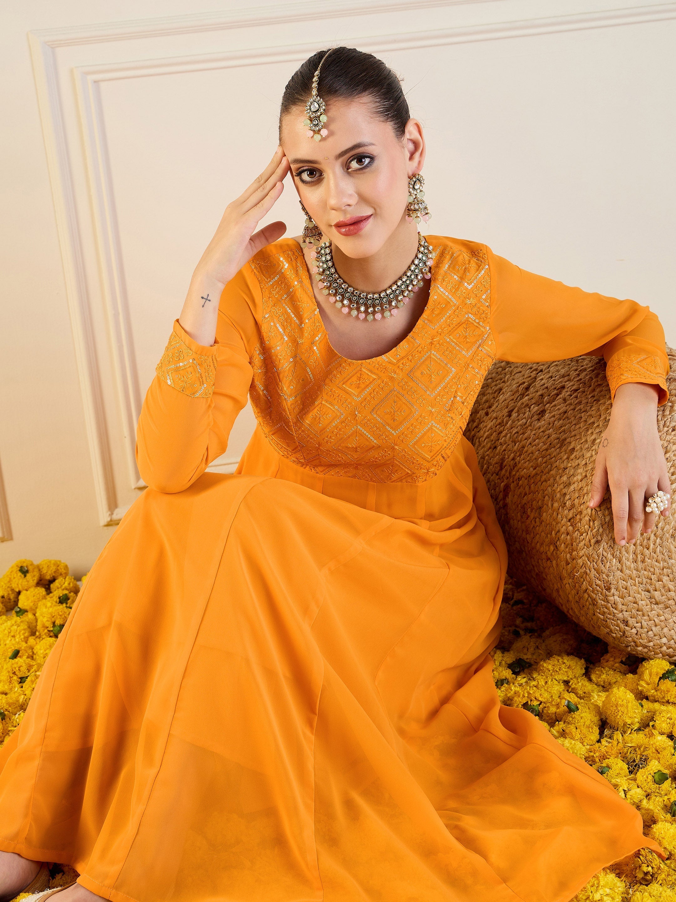 Women's Yellow Embroidered Kurta - Sassafras