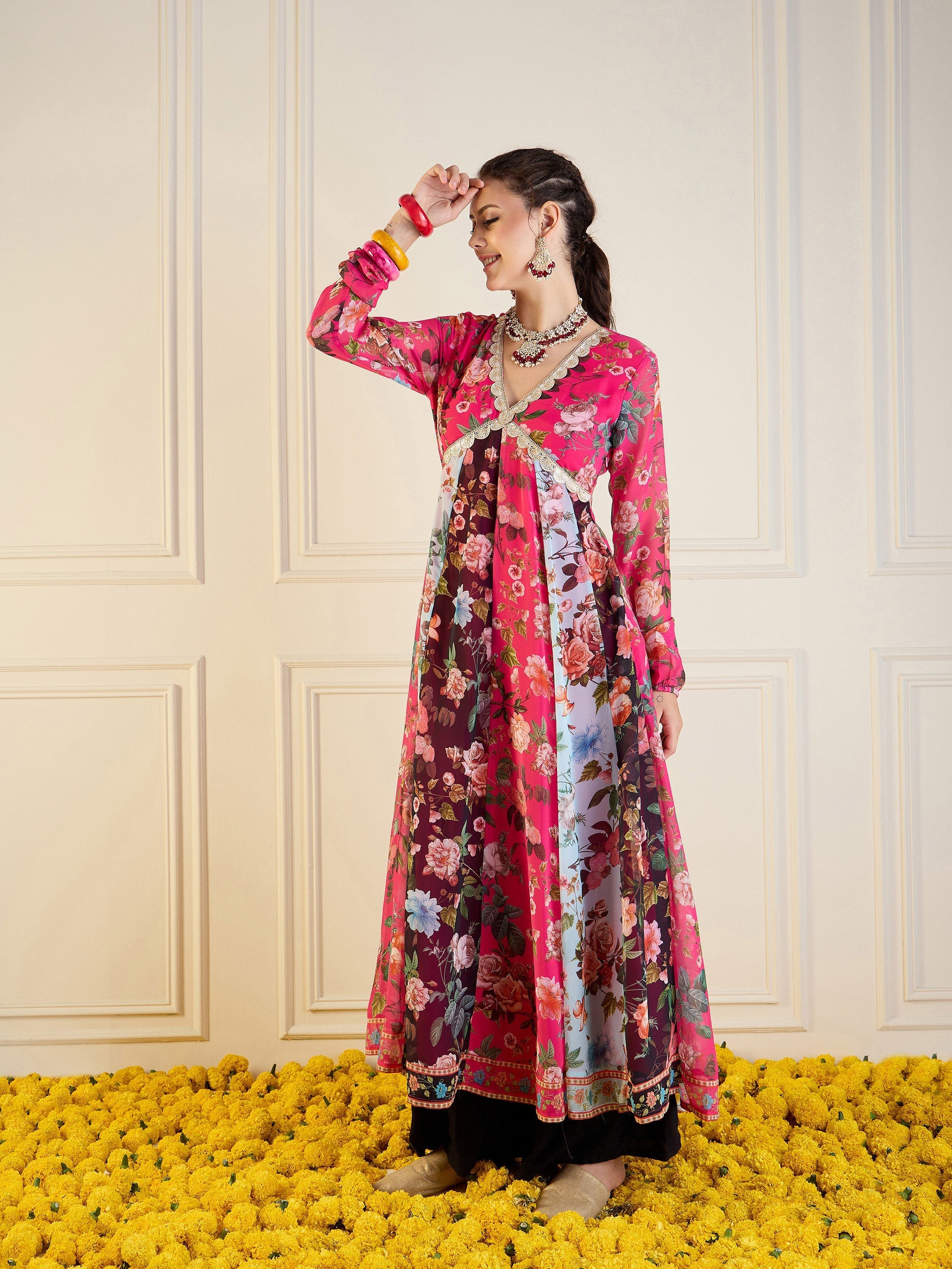 Women's Pink Floral Kurta - Sassafras