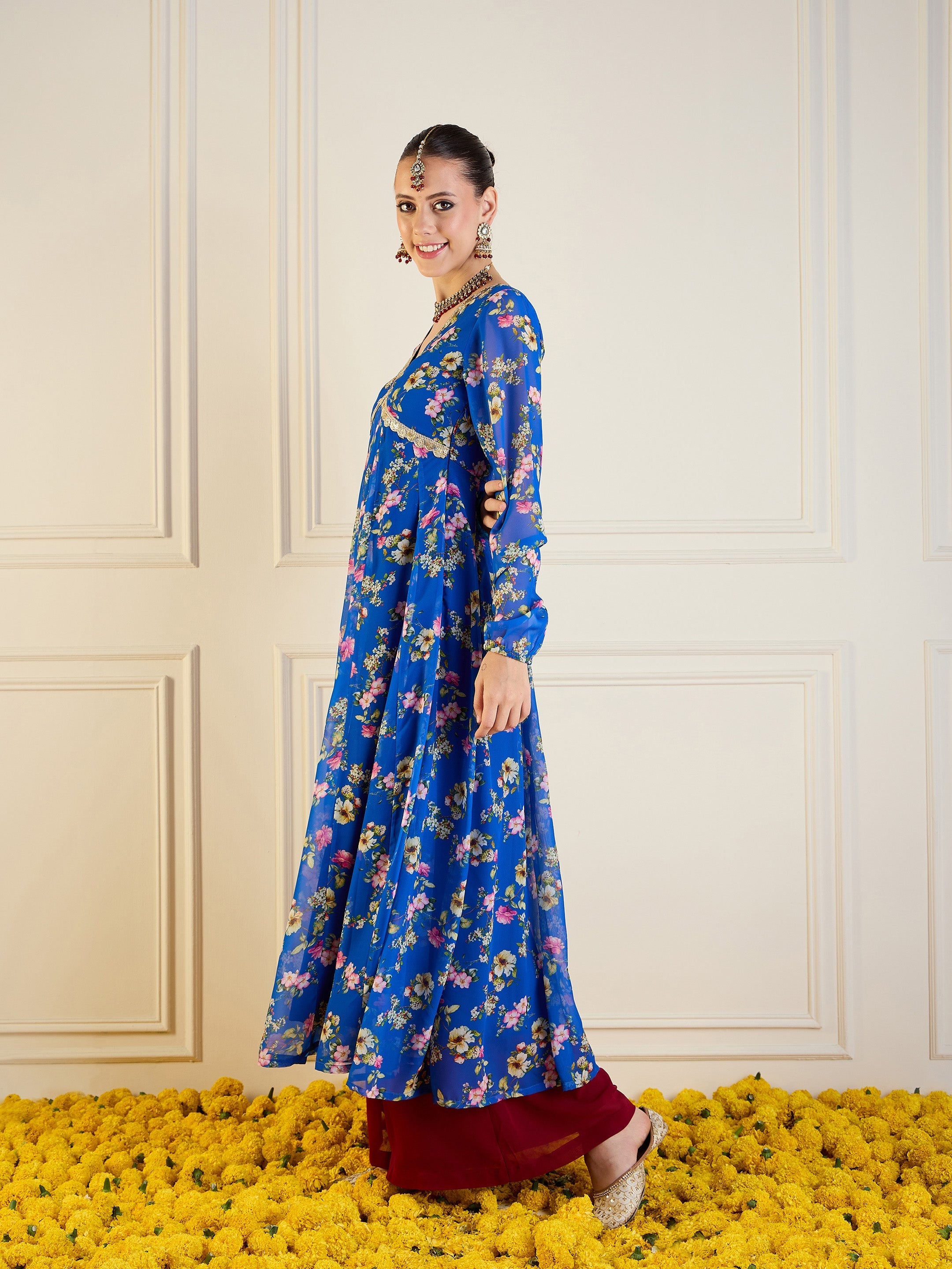 Women's Blue Floral Kurta - Sassafras