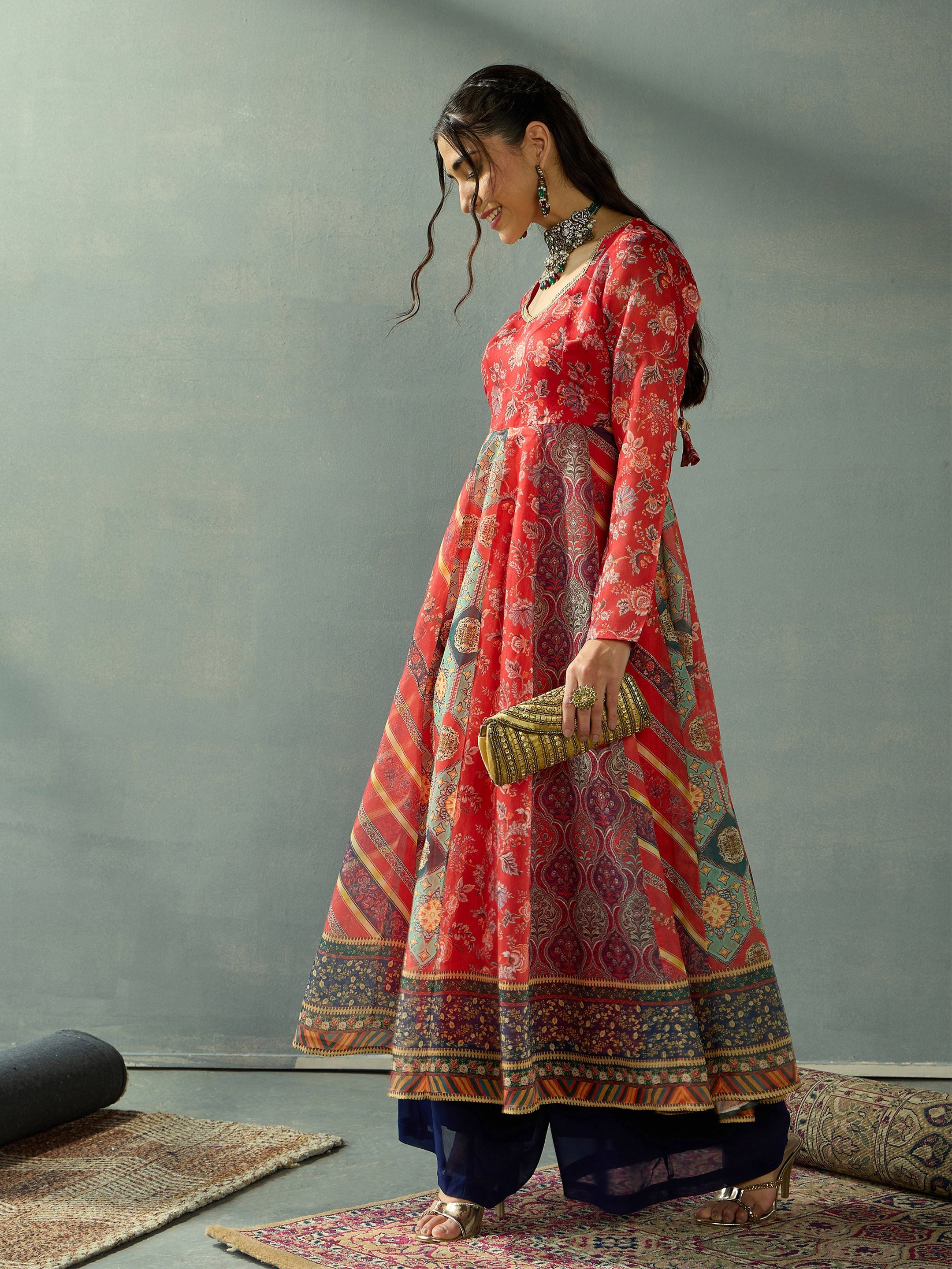 Women's Red Floral Kurta - Sassafras