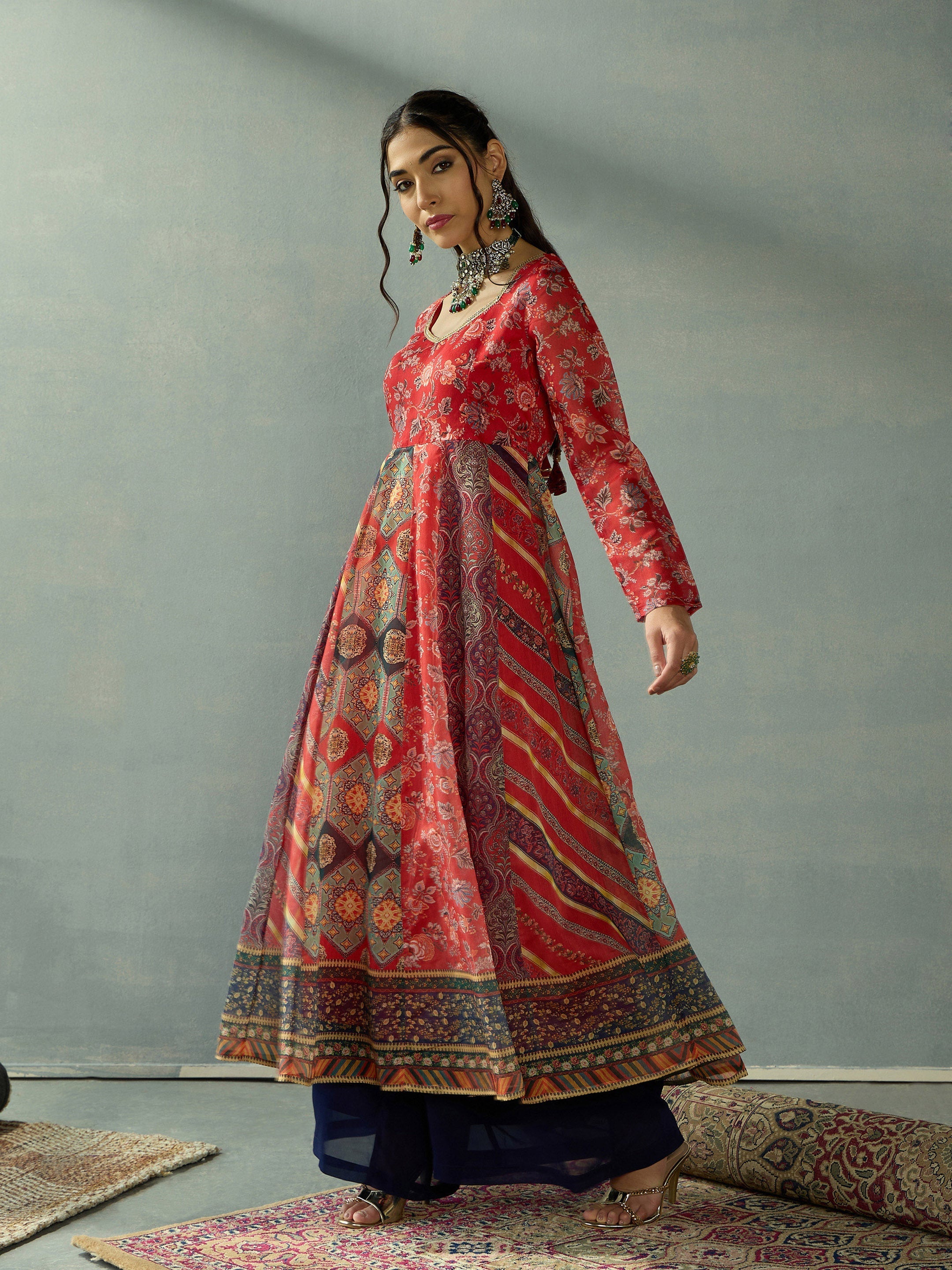 Women's Red Floral Kurta - Sassafras