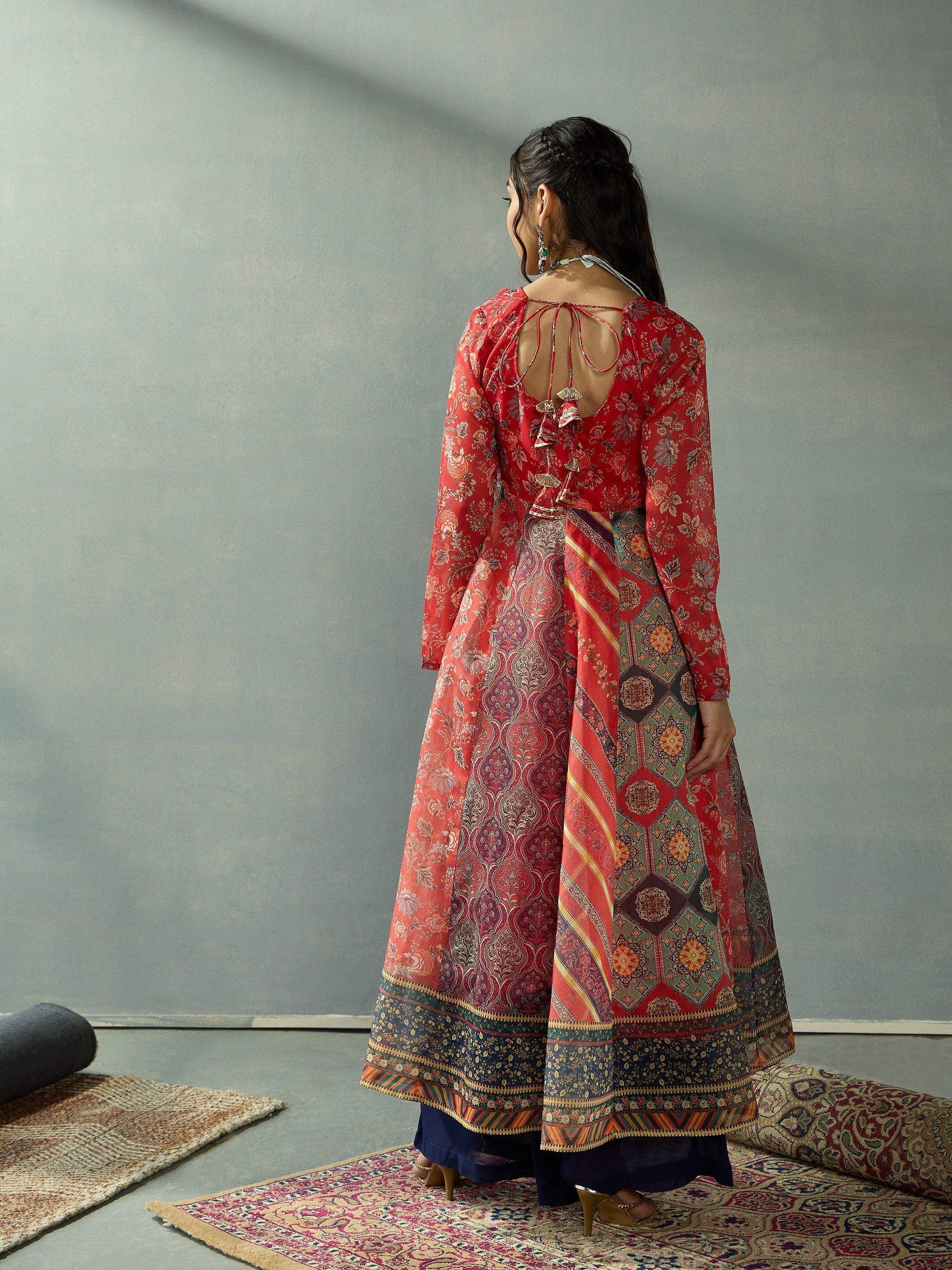 Women's Red Floral Kurta - Sassafras