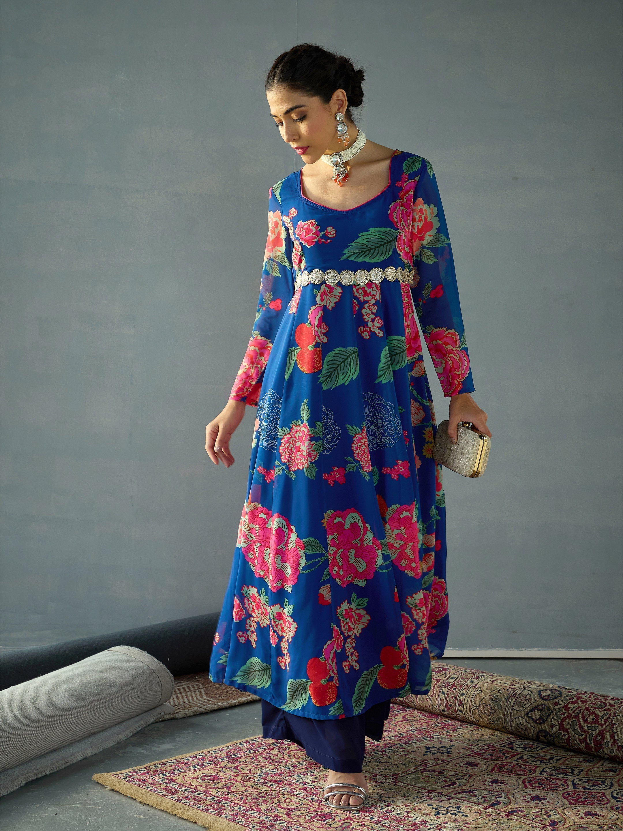 Women's Navy Blue Floral Kurta - Sassafras